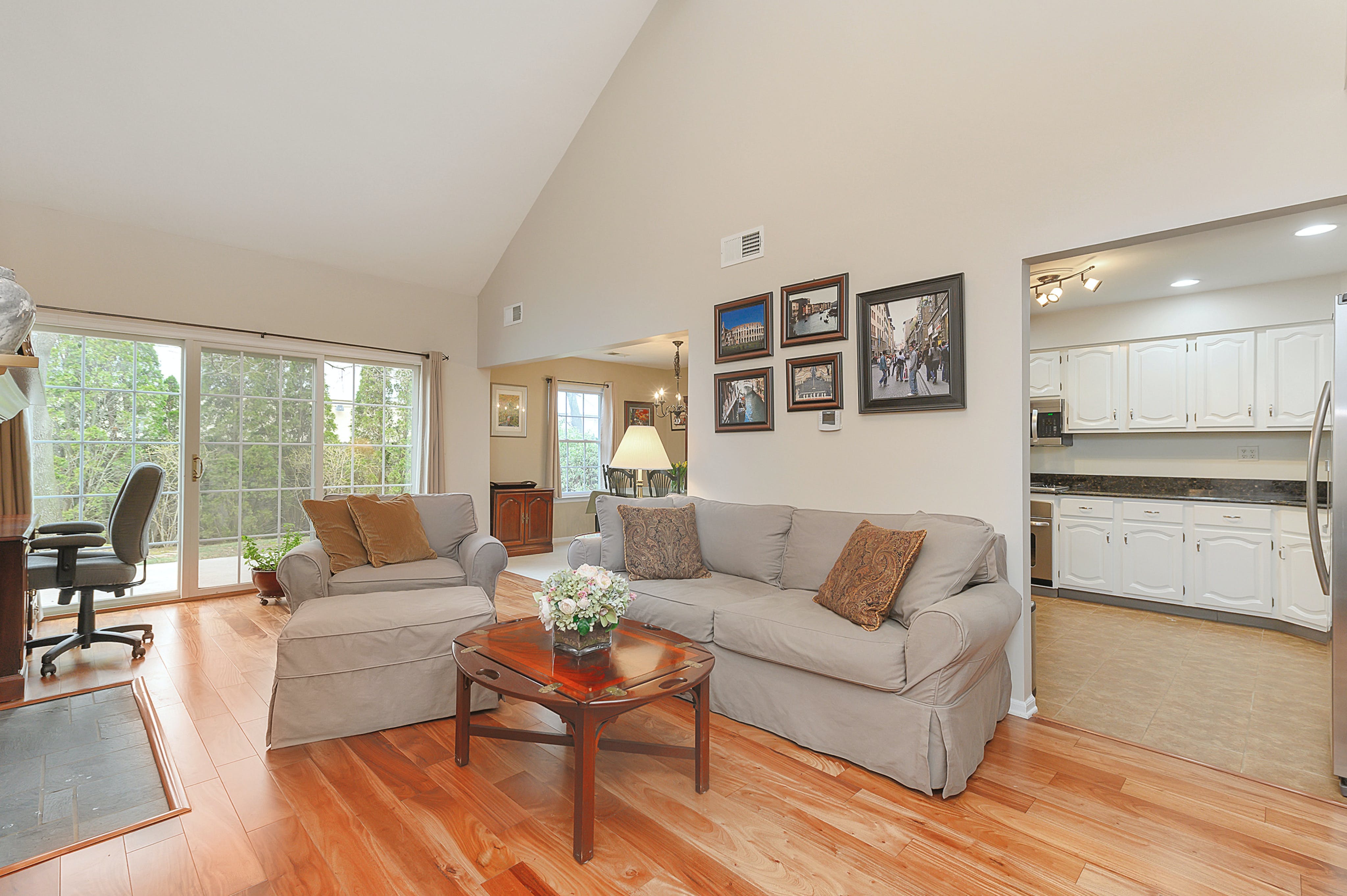 318 Main Street, #13 