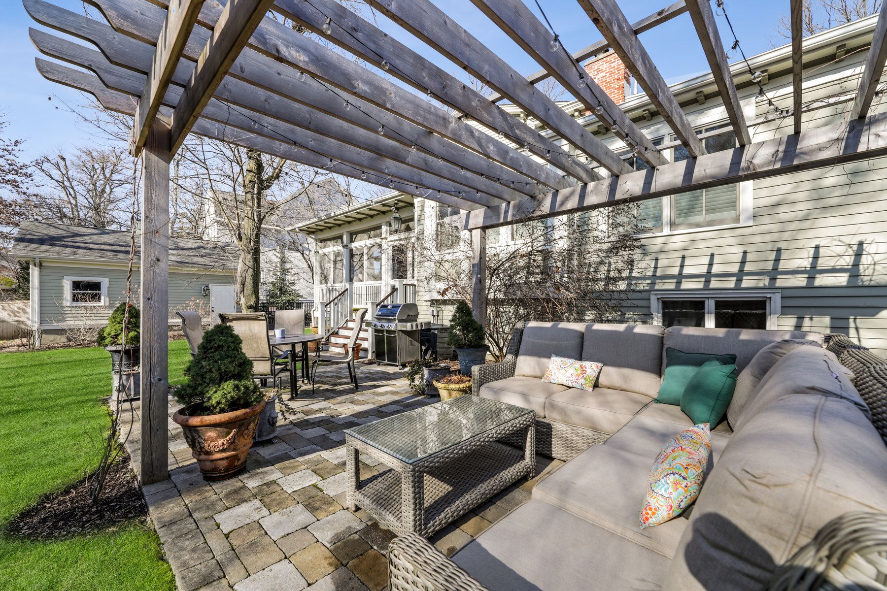 272 Springfield Avenue