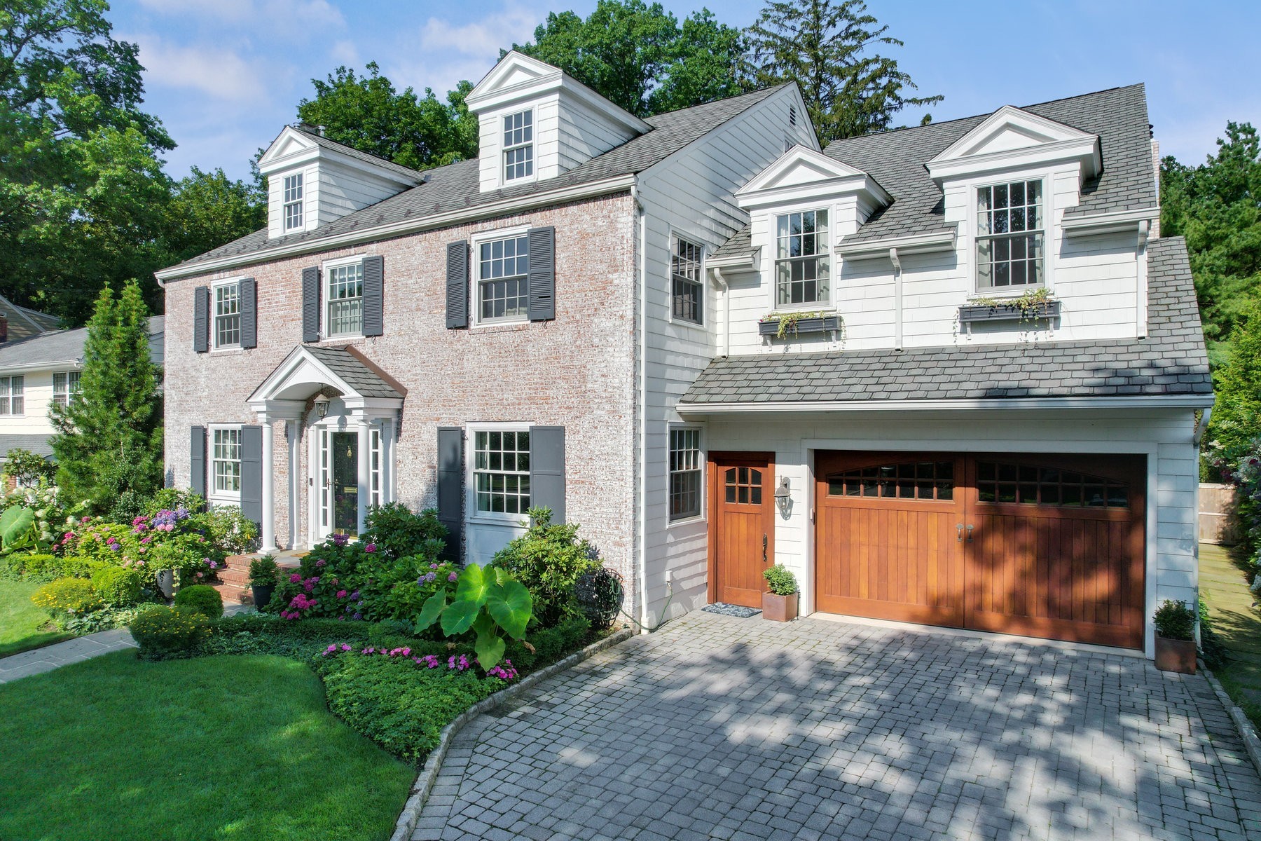 24 Greenview Way 