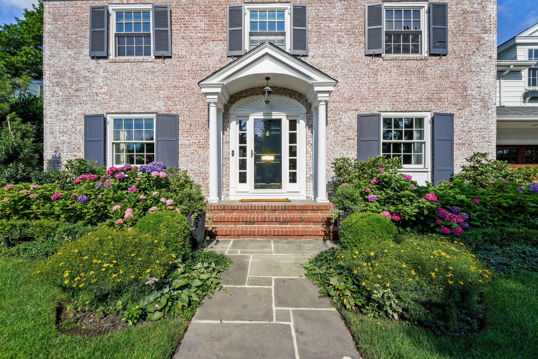 24 Greenview Way 