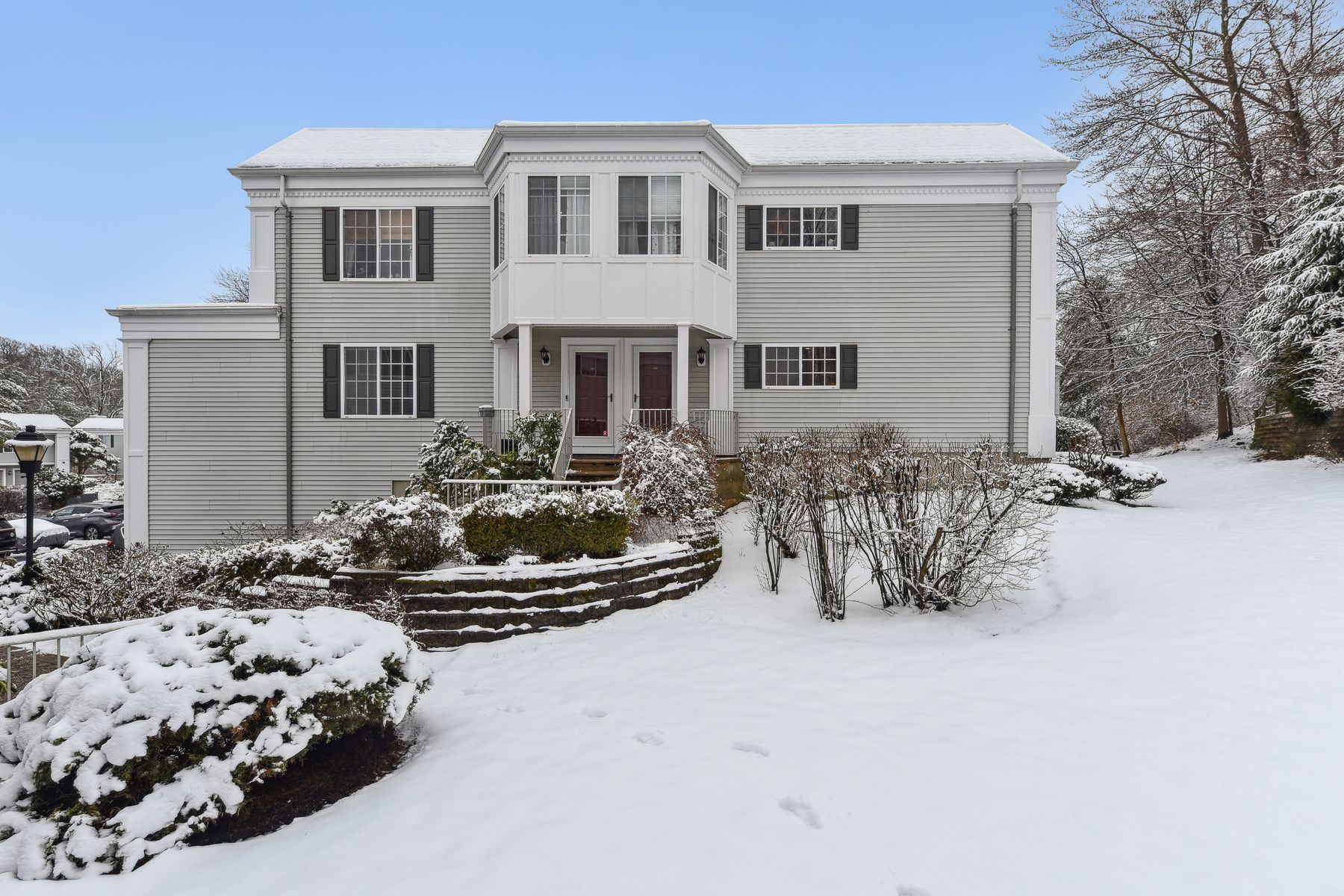 230 Riveredge Drive