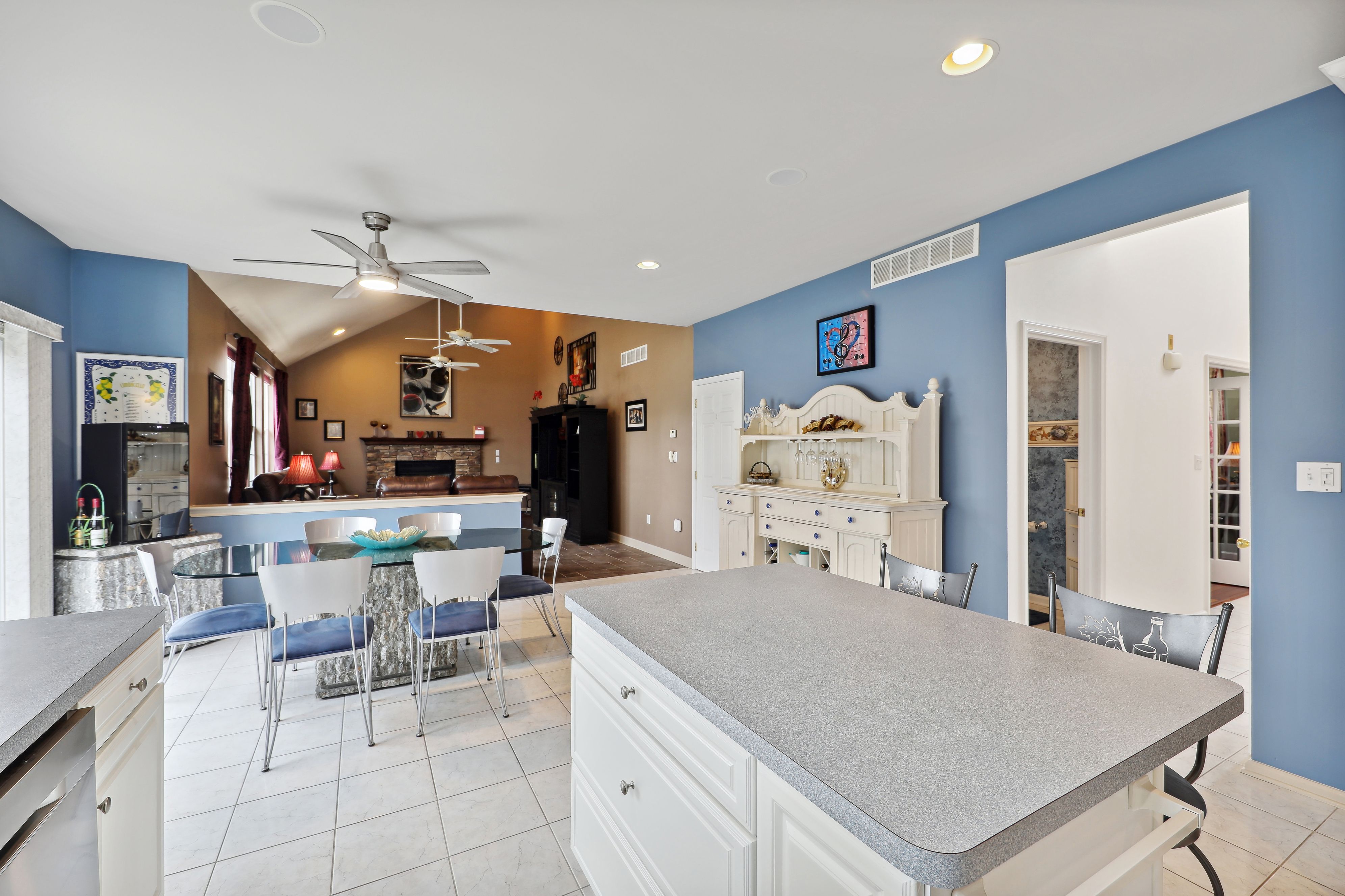 10 Cabin Brook Crescent