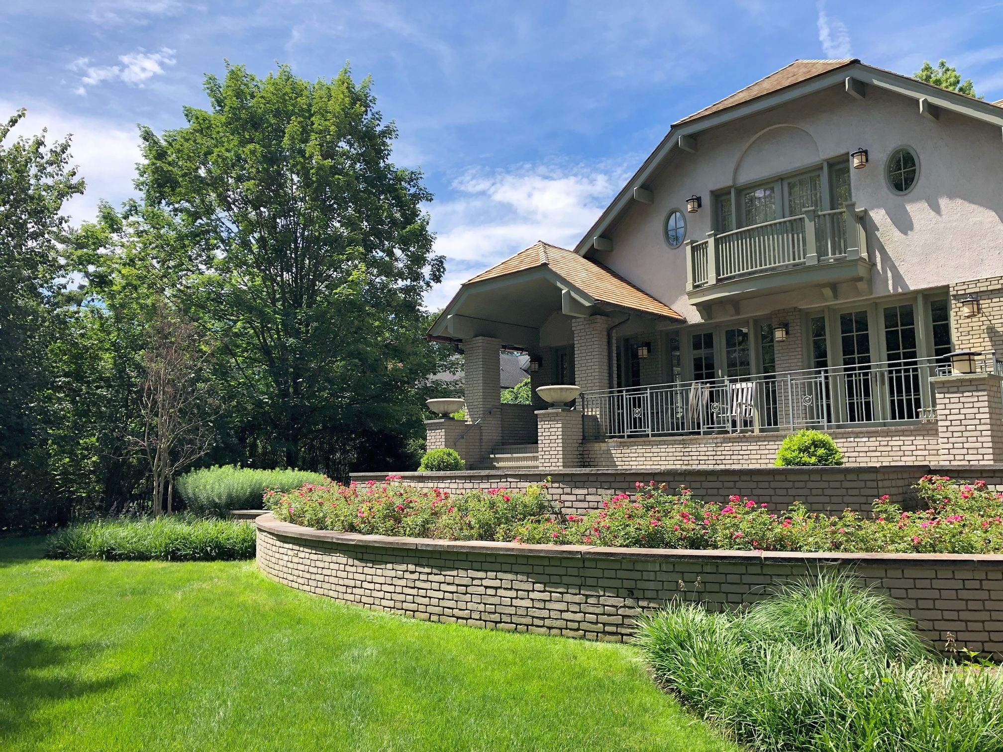 20 Adams Avenue 