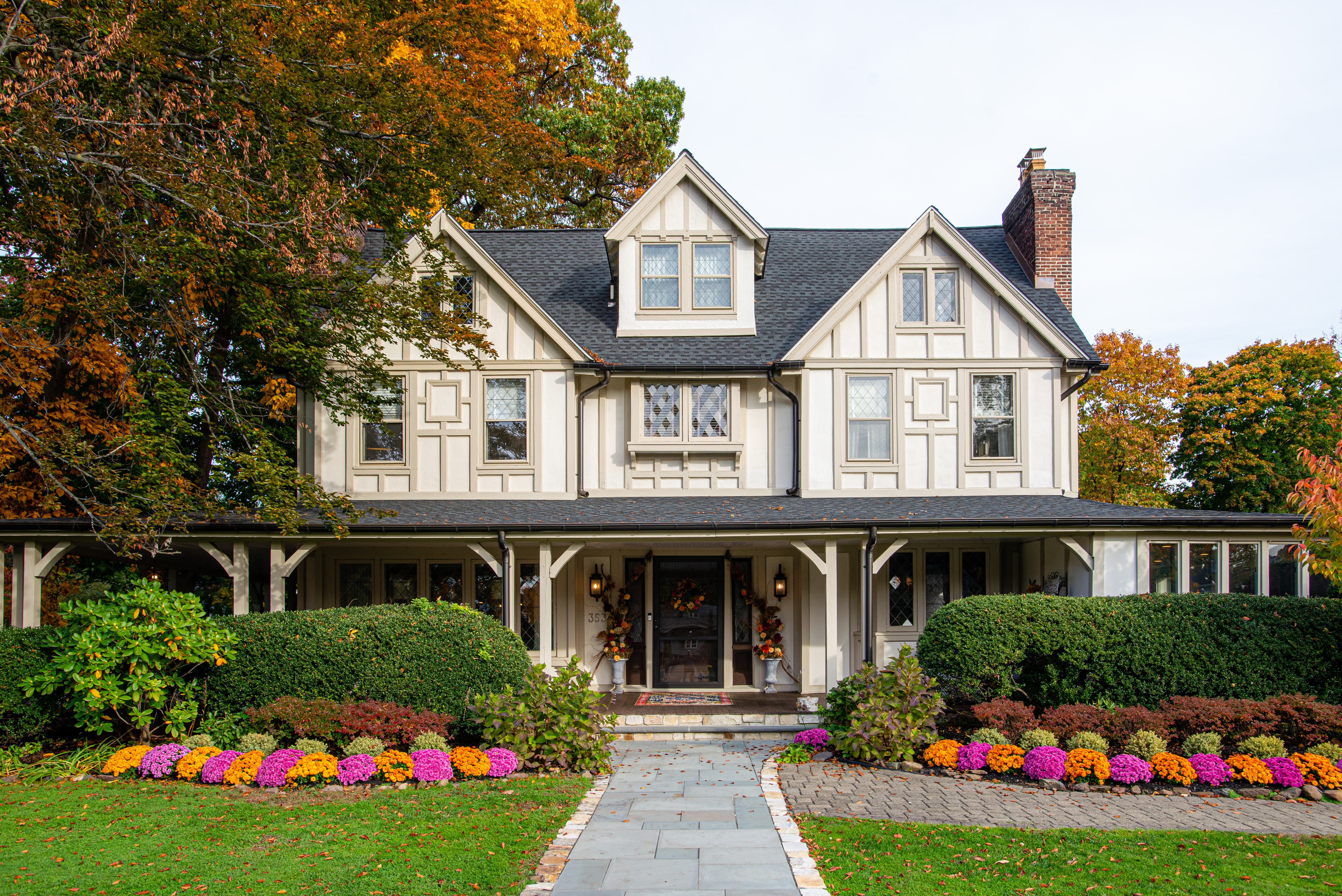 353 Ridgewood Avenue 