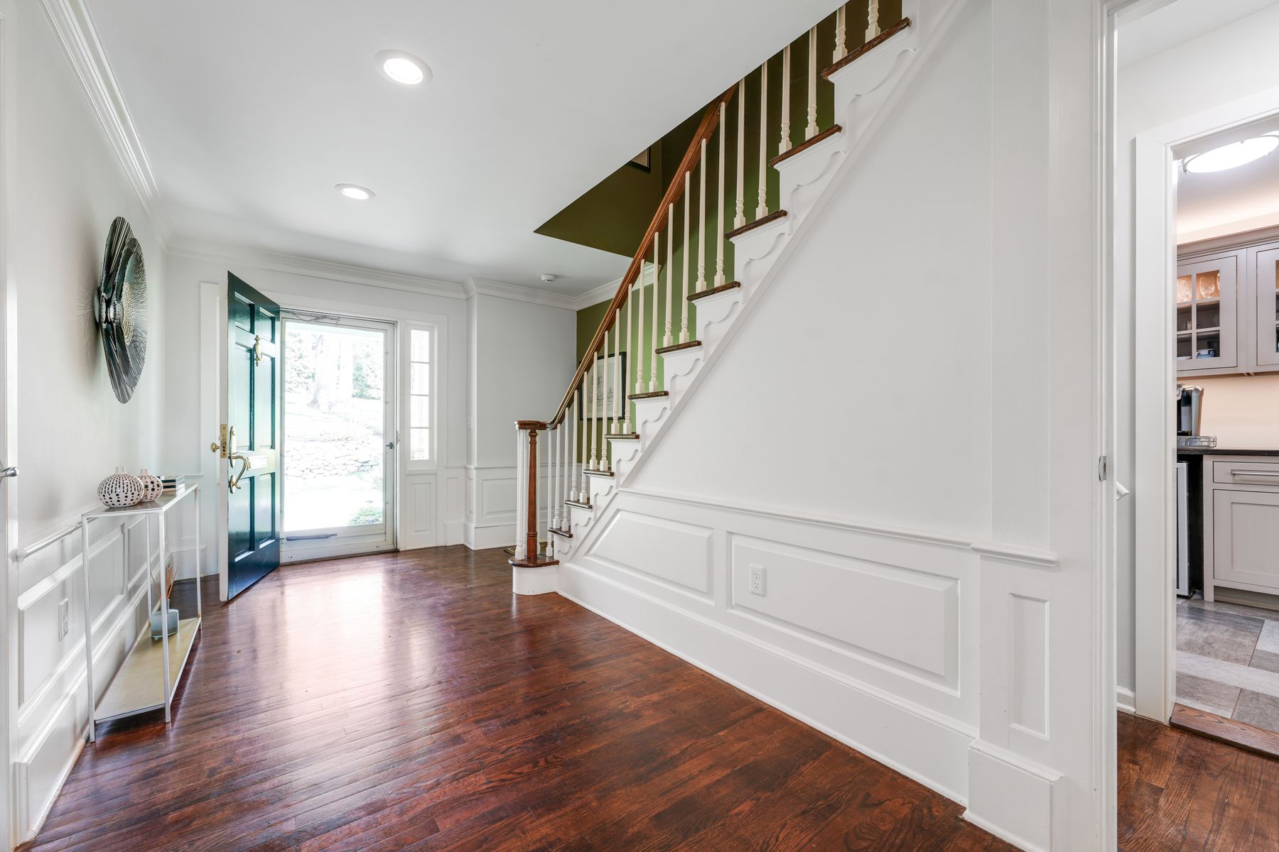 18 Canterbury Lane 