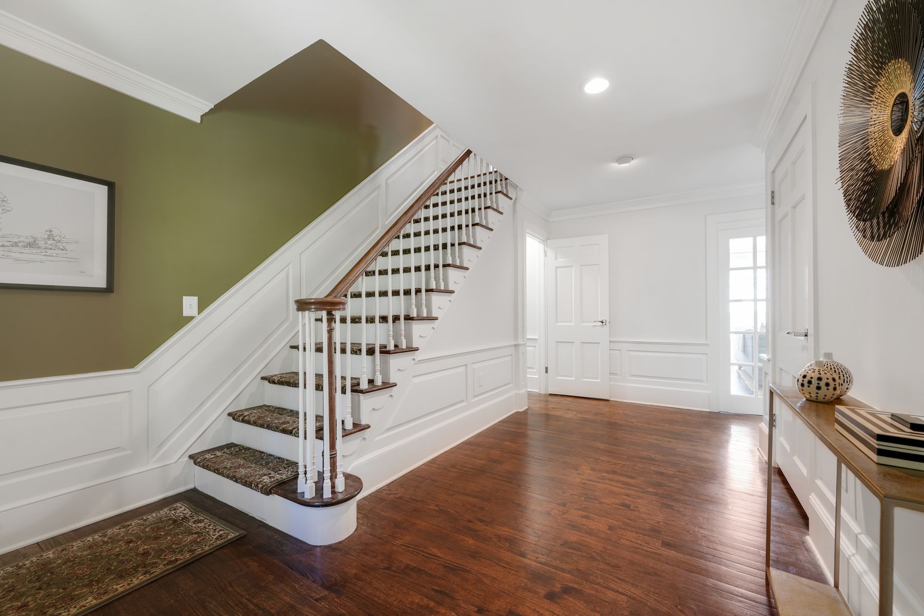18 Canterbury Lane 