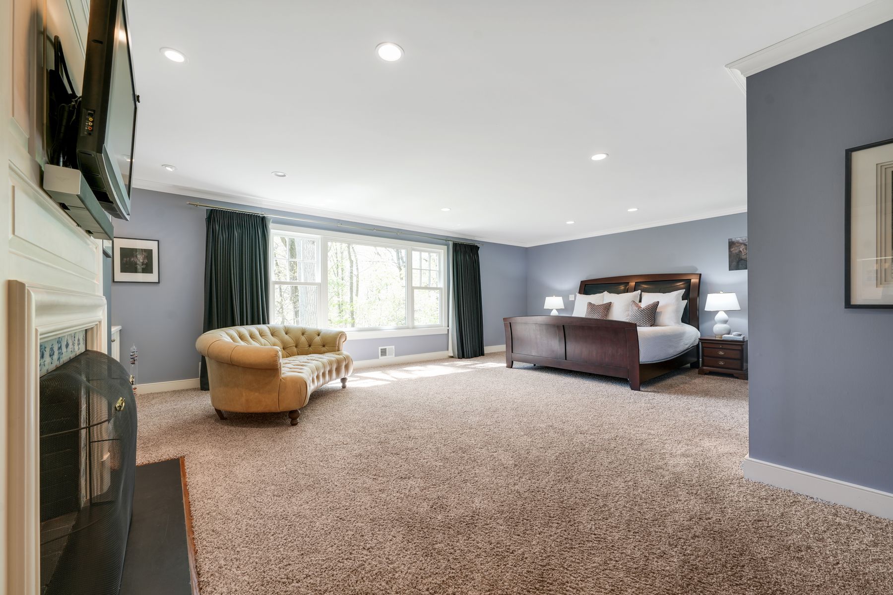 18 Canterbury Lane 