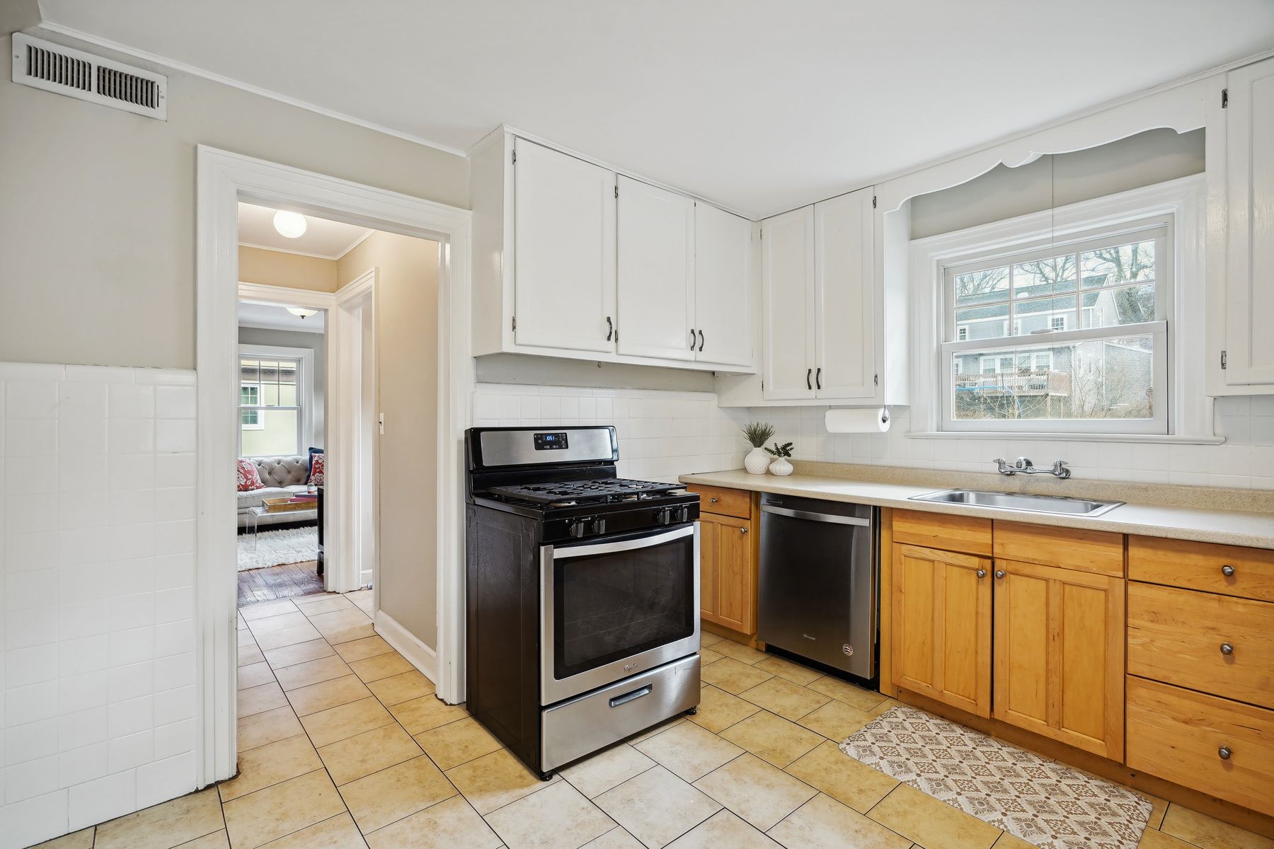 22 Sheridan Avenue 