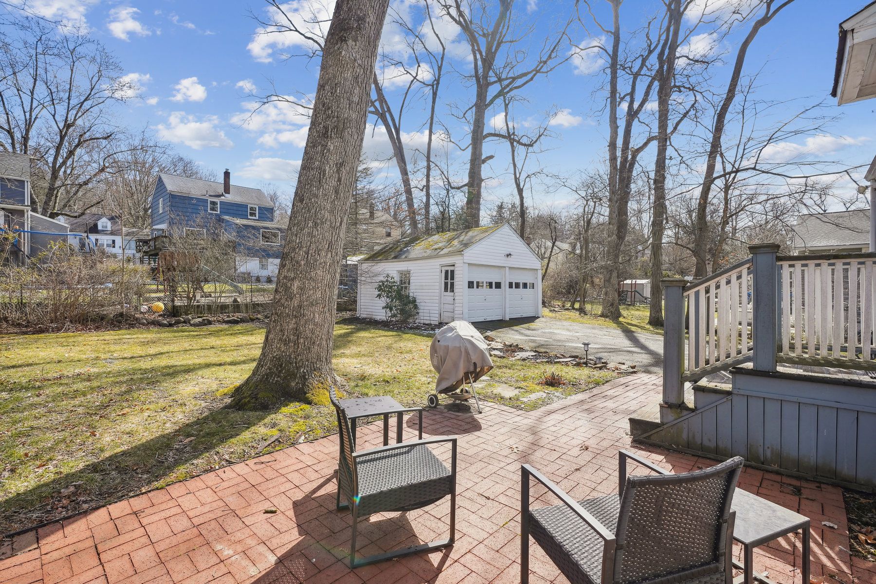 22 Sheridan Avenue 