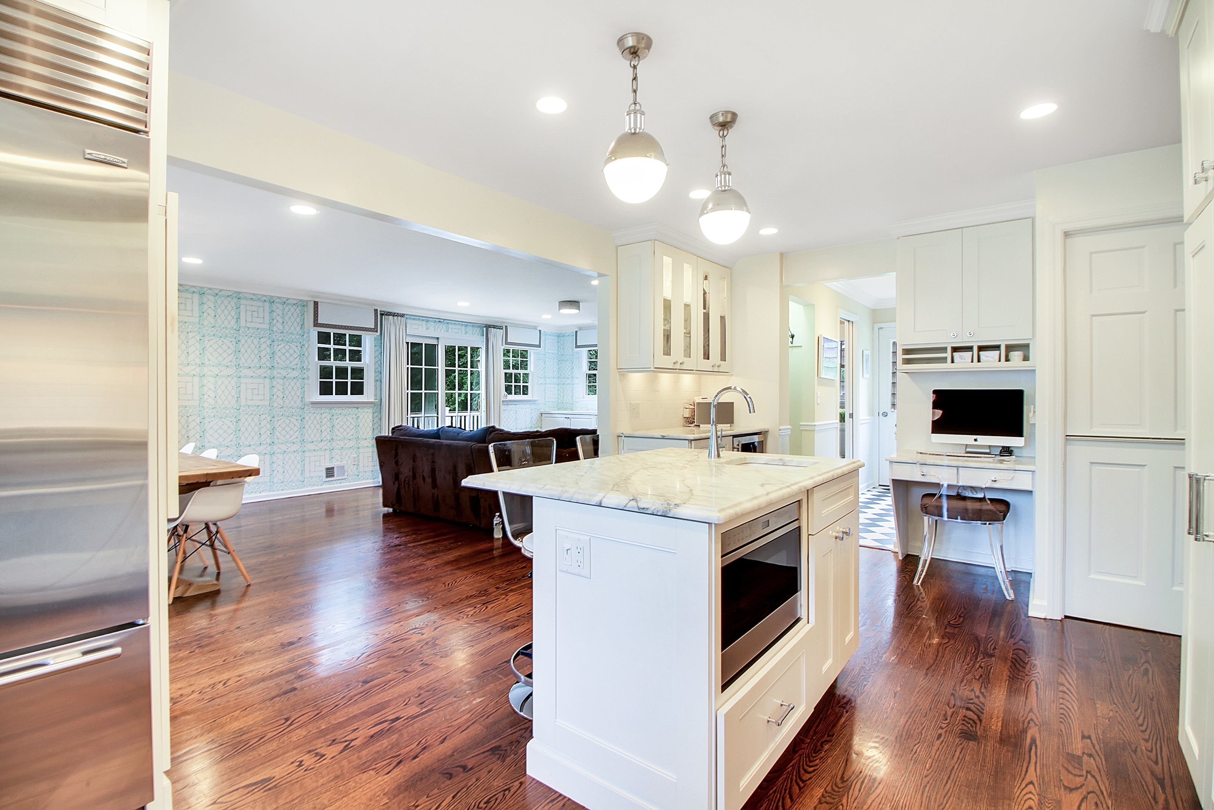 167 Colonial Road 