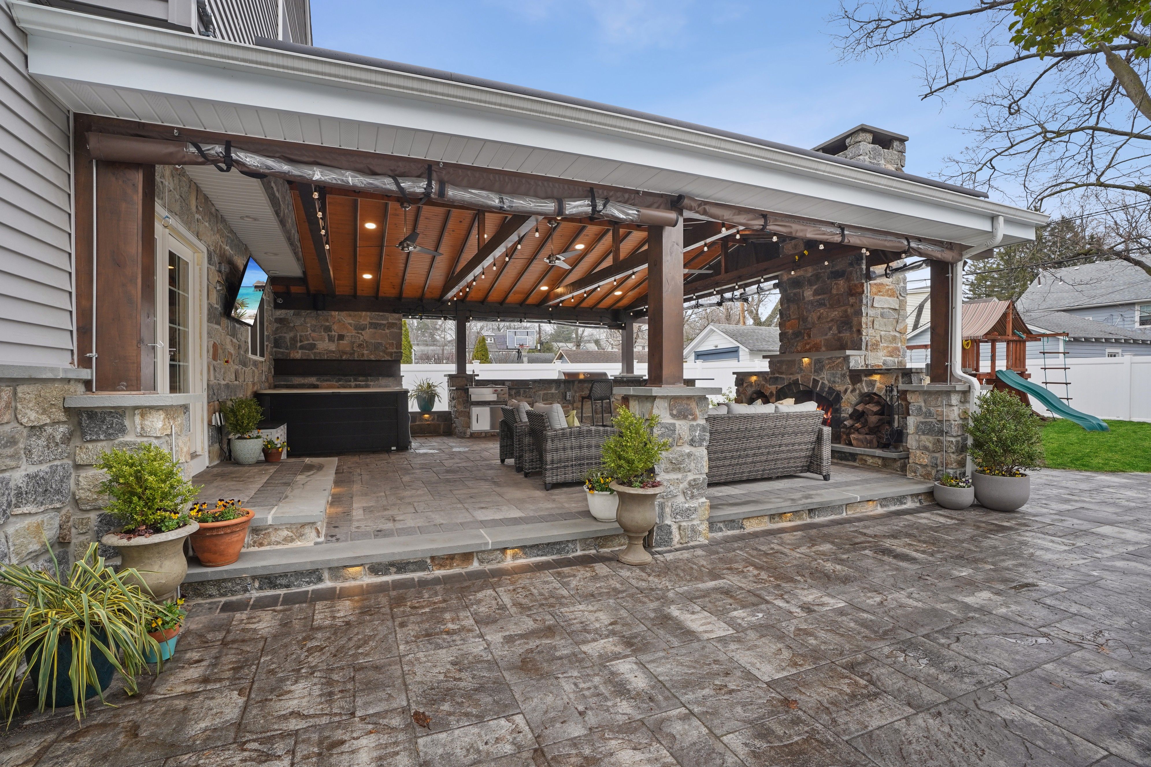 14 Stanford Pl 