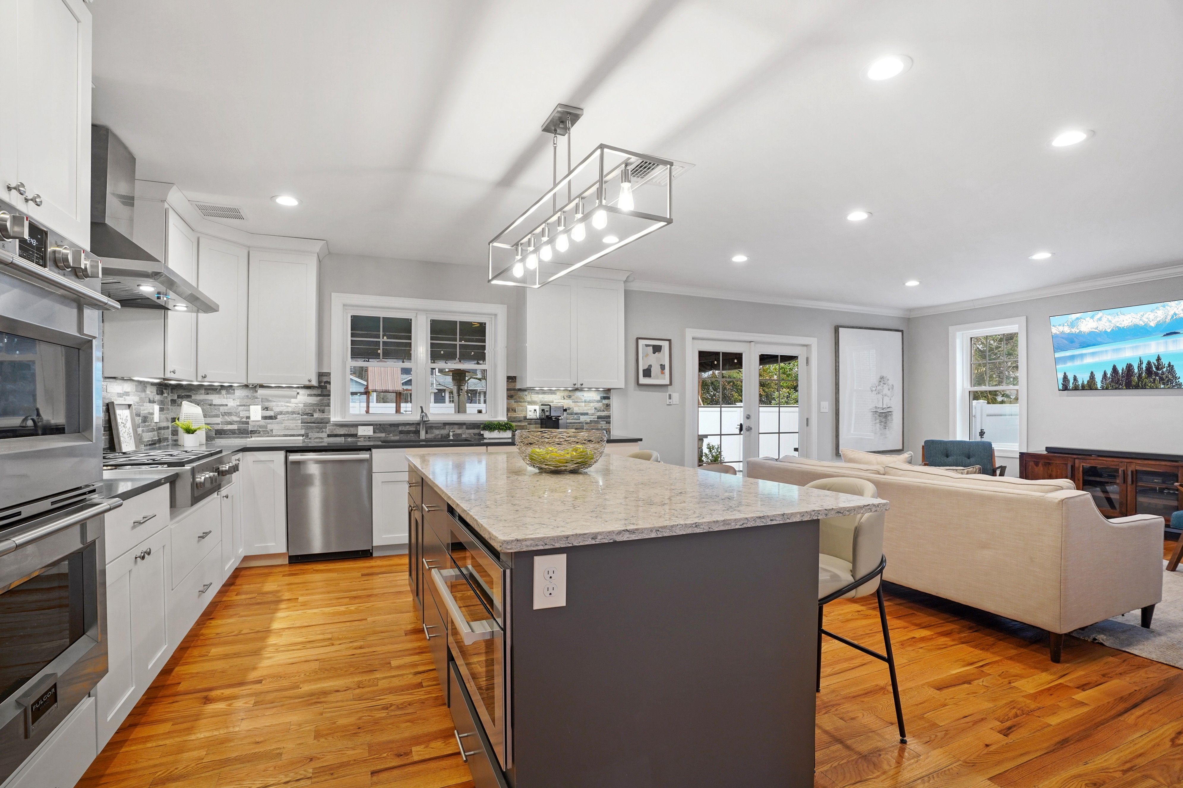 14 Stanford Pl 