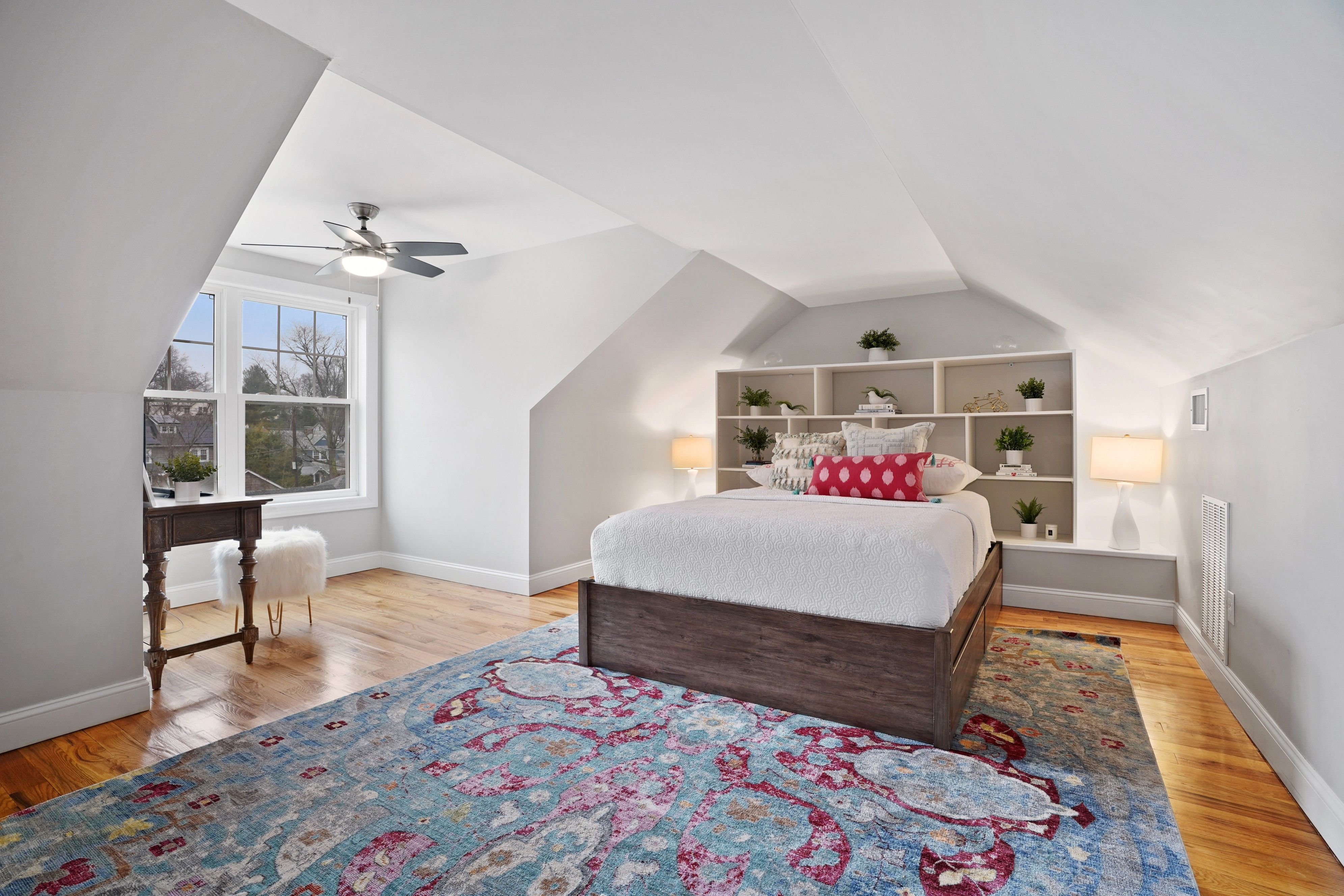 14 Stanford Pl 