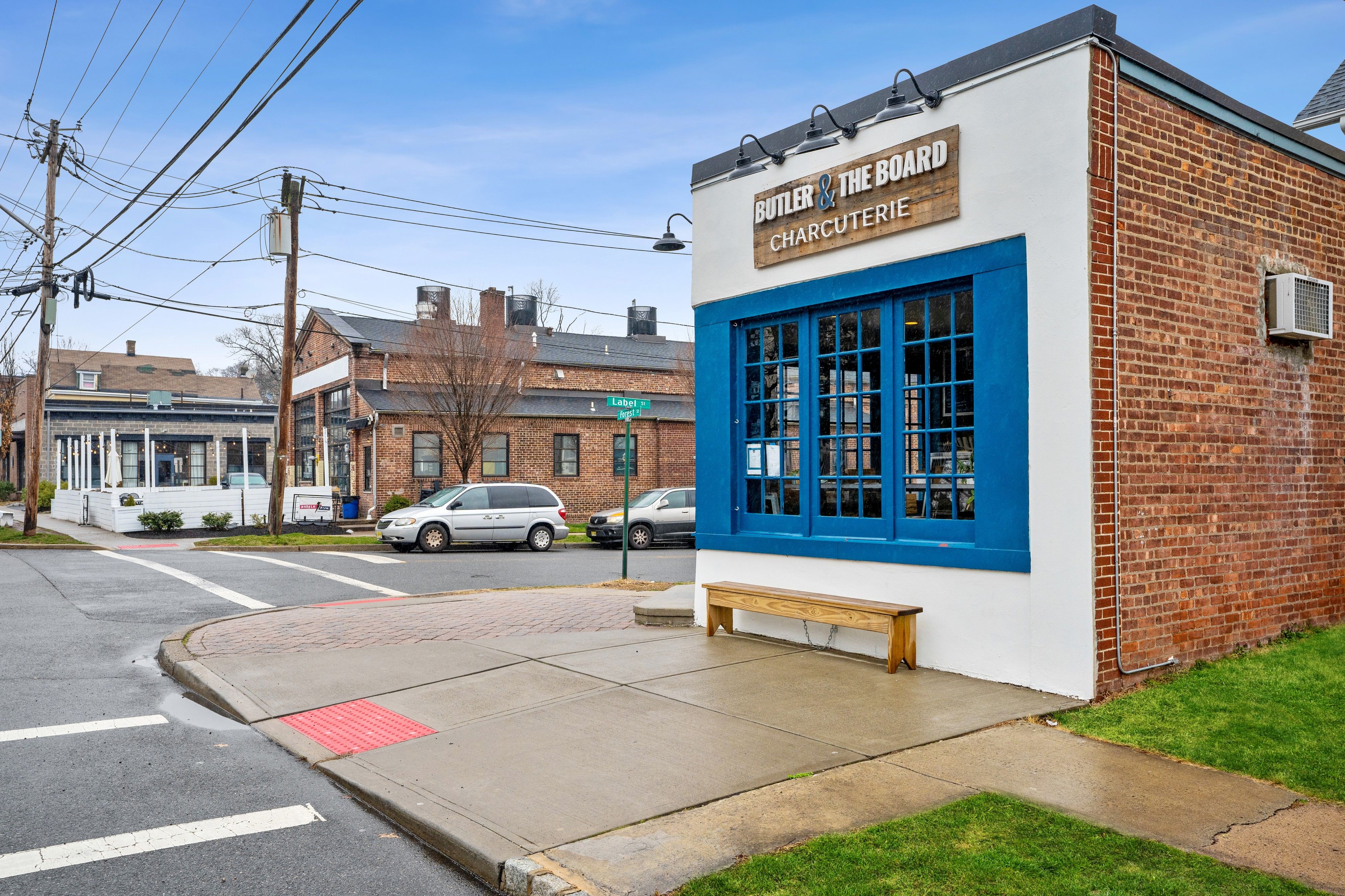 14 Stanford Pl 