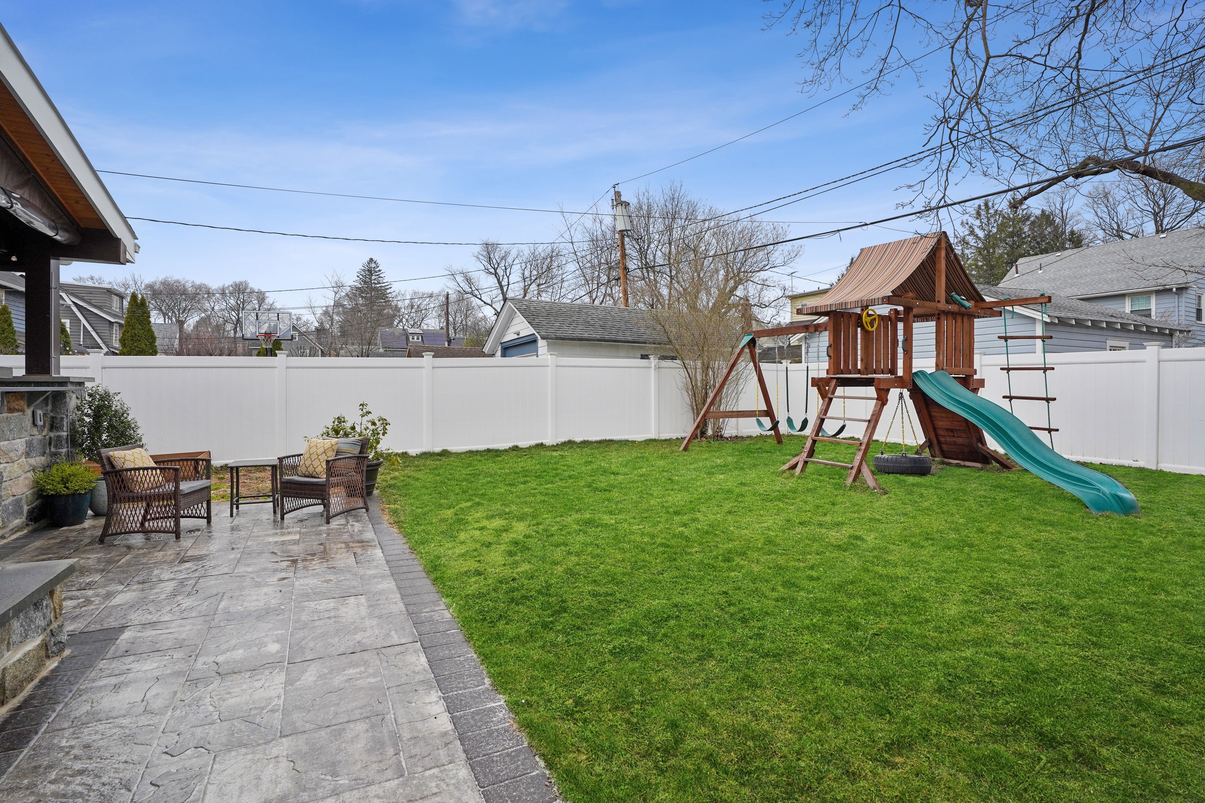 14 Stanford Pl 