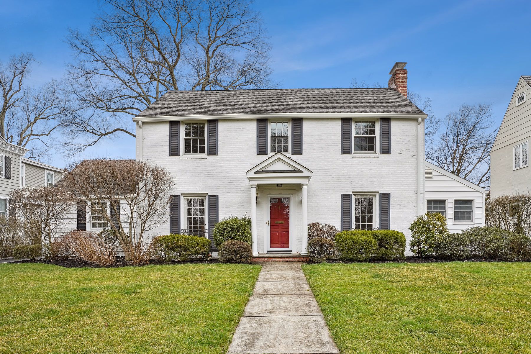 19 Oakley Avenue 