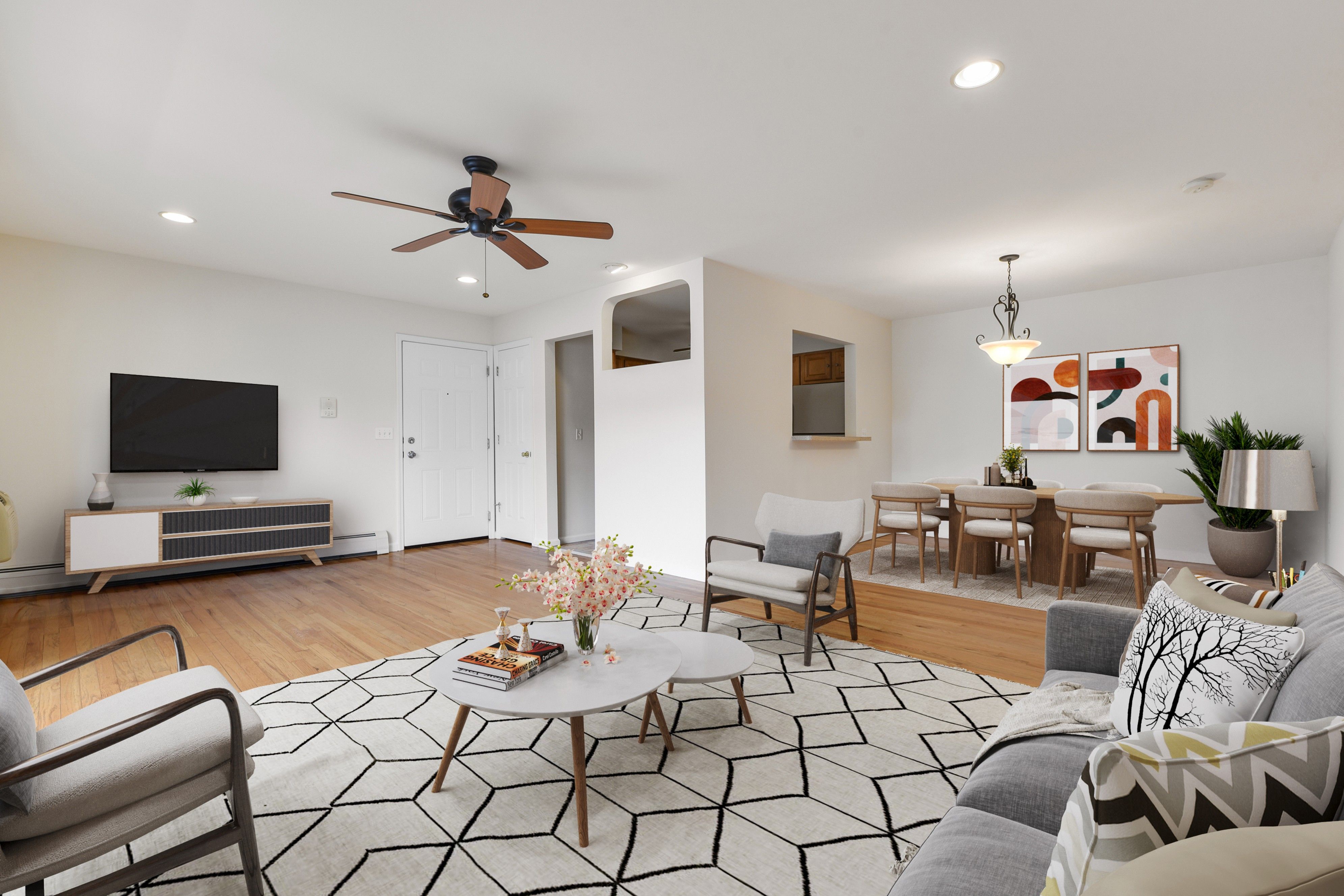 304 Hoover Ave - 35 Unit# 35