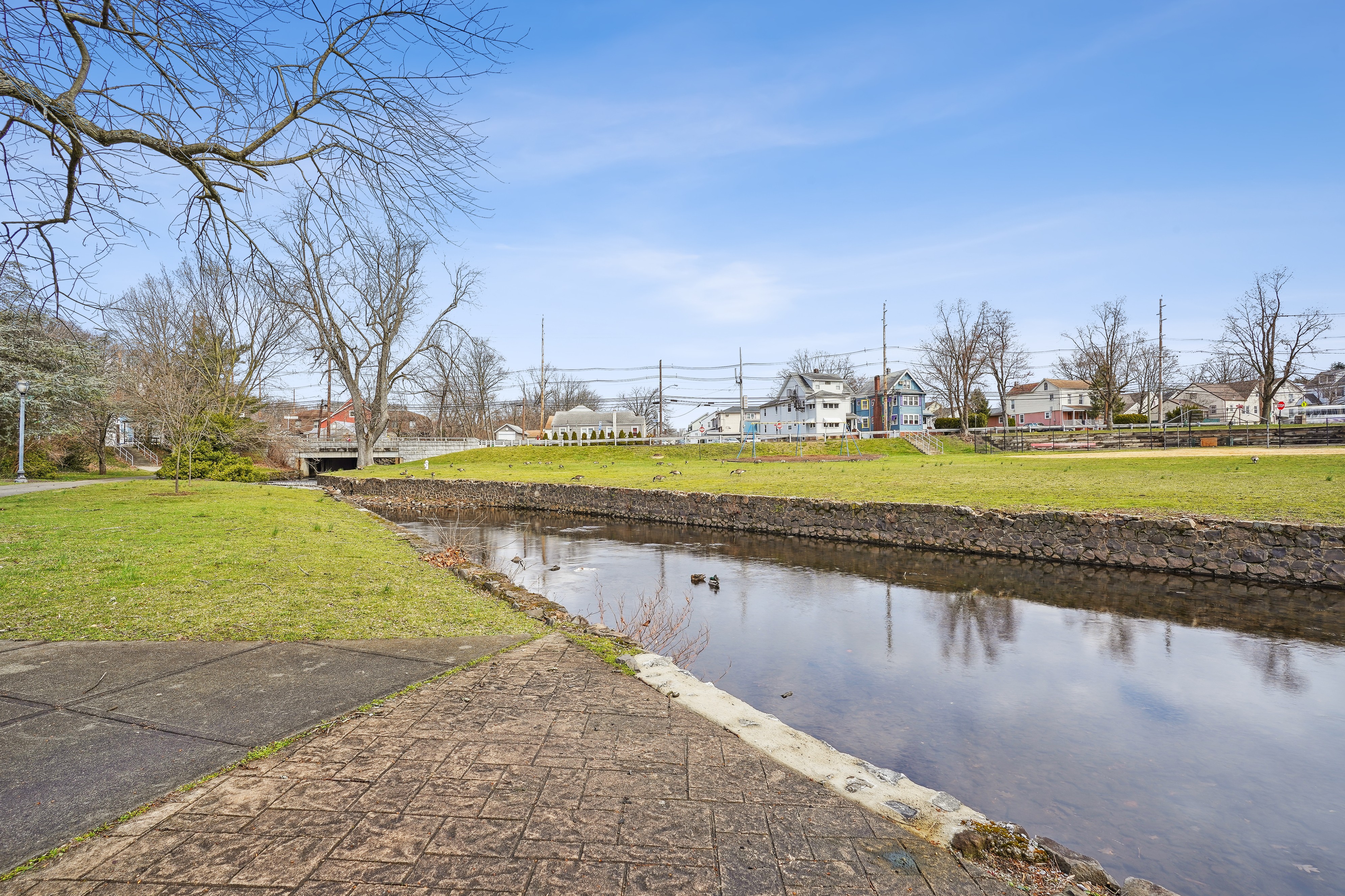 304 Hoover Ave - 35 Unit# 35