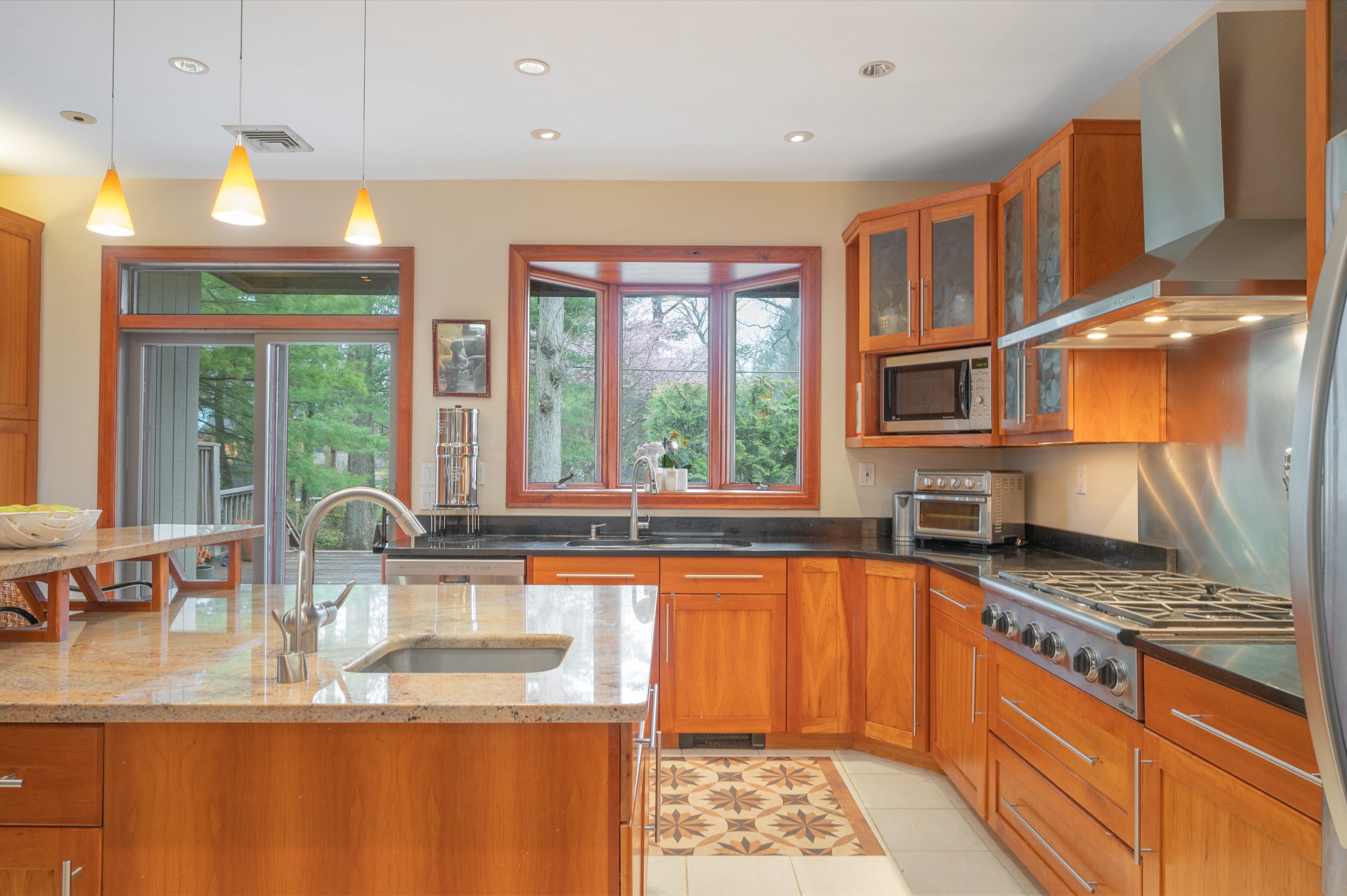 37 Waldron Avenue 