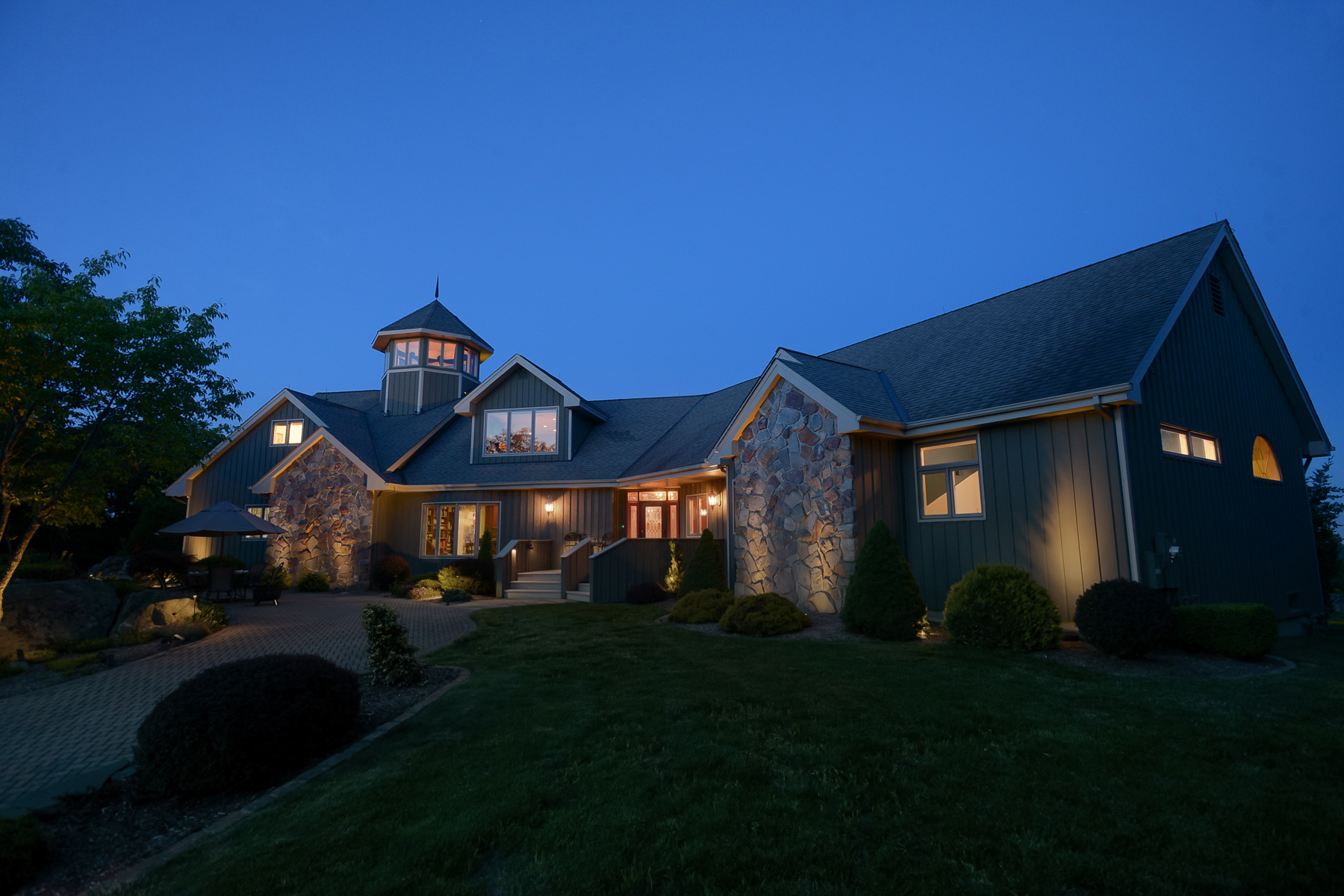 176 Maple Road 