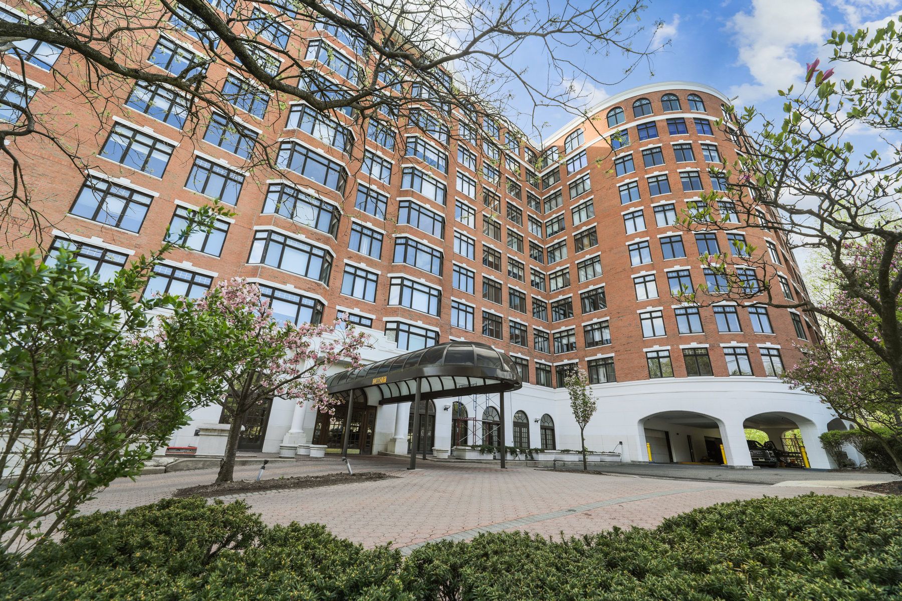 616 S. Orange Avenue, #6H 