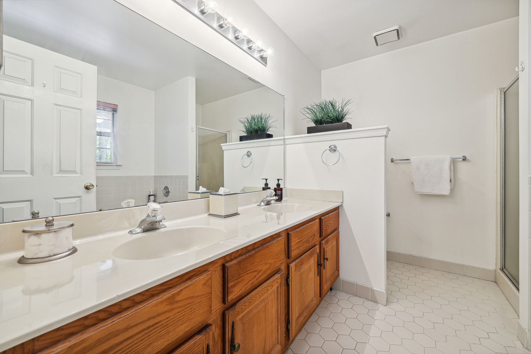 403 Aberdeen Layne 