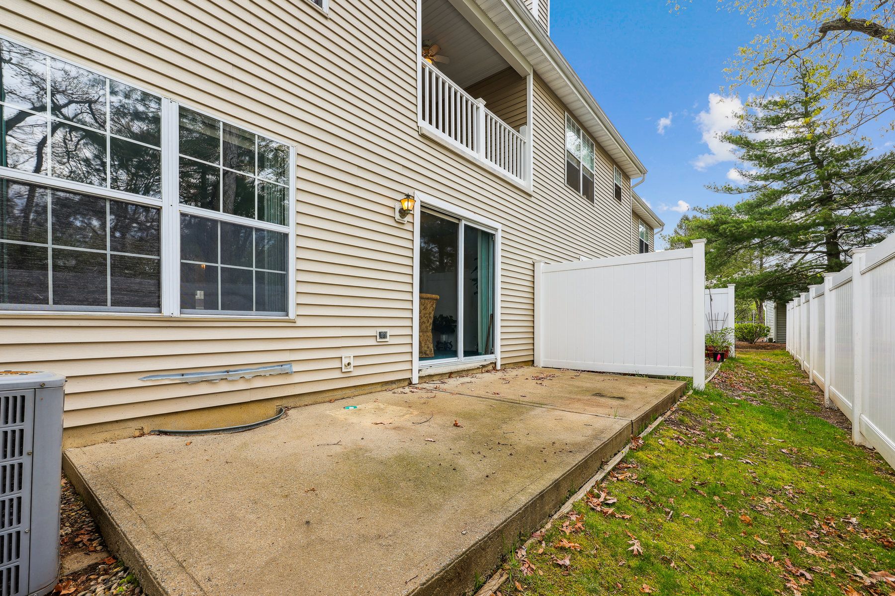 403 Aberdeen Layne 