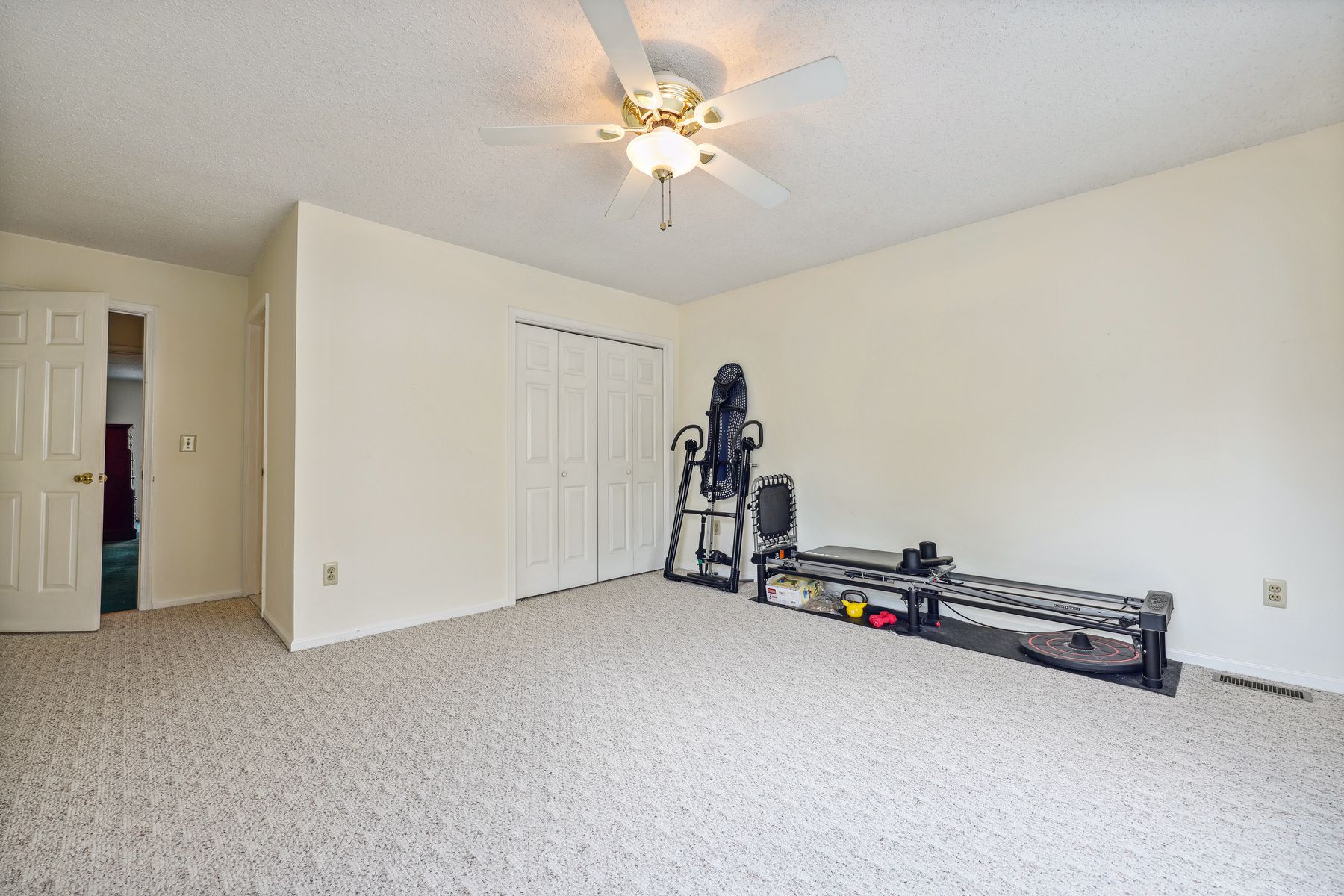 403 Aberdeen Layne 