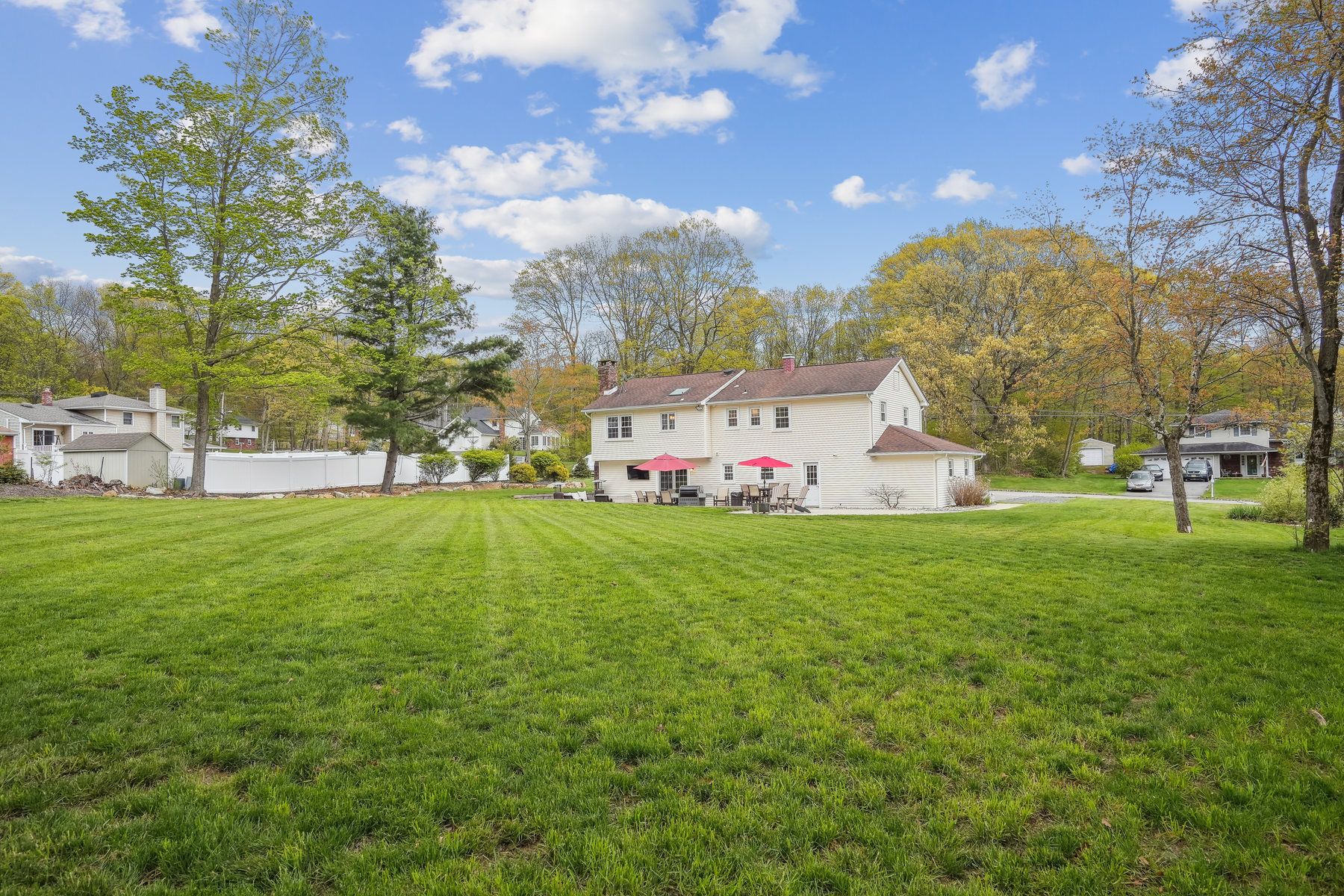 7 Glenn Dr 