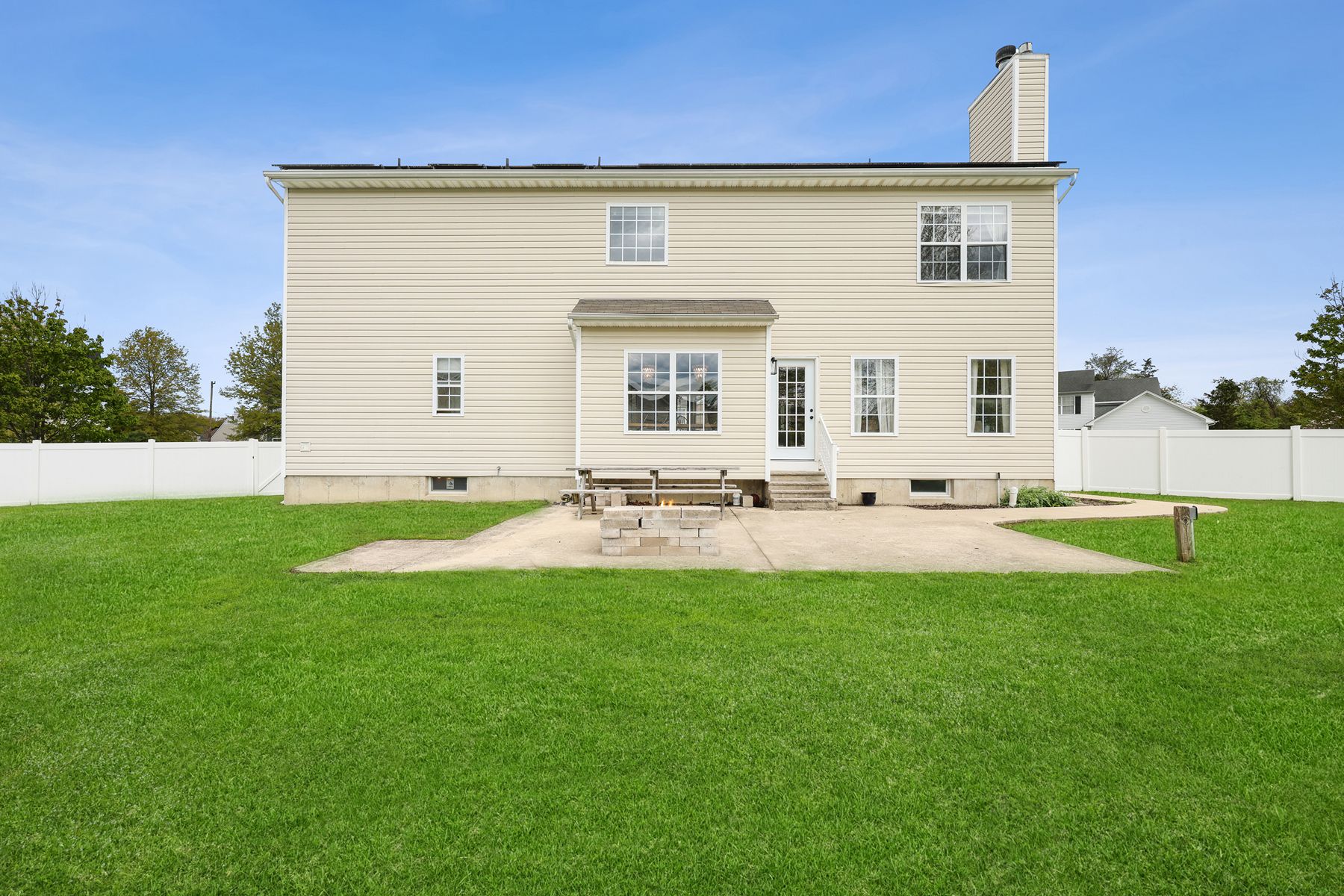 6 Cabin Brook Crescent 