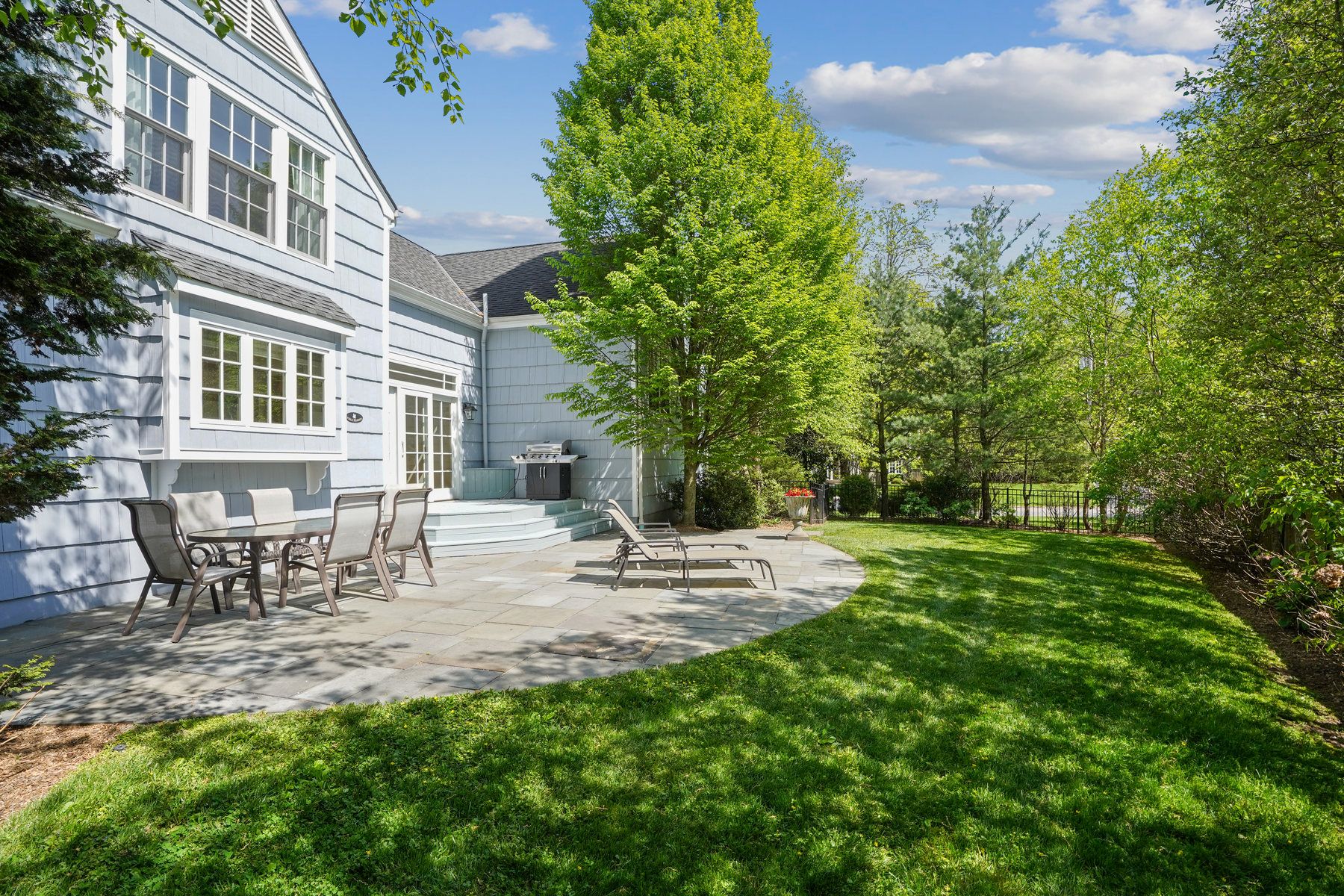 24 Briarwood Drive 