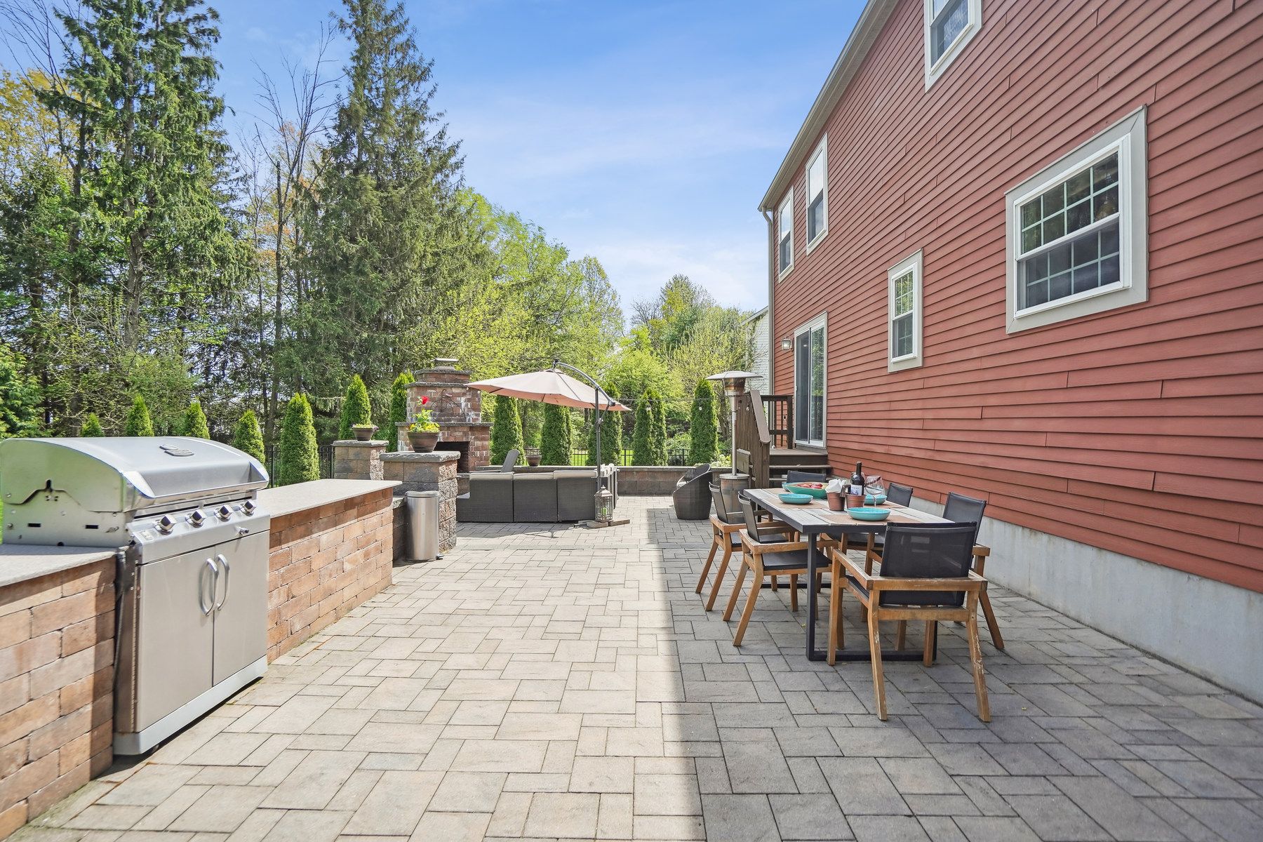 27 Wilkinson Rd 