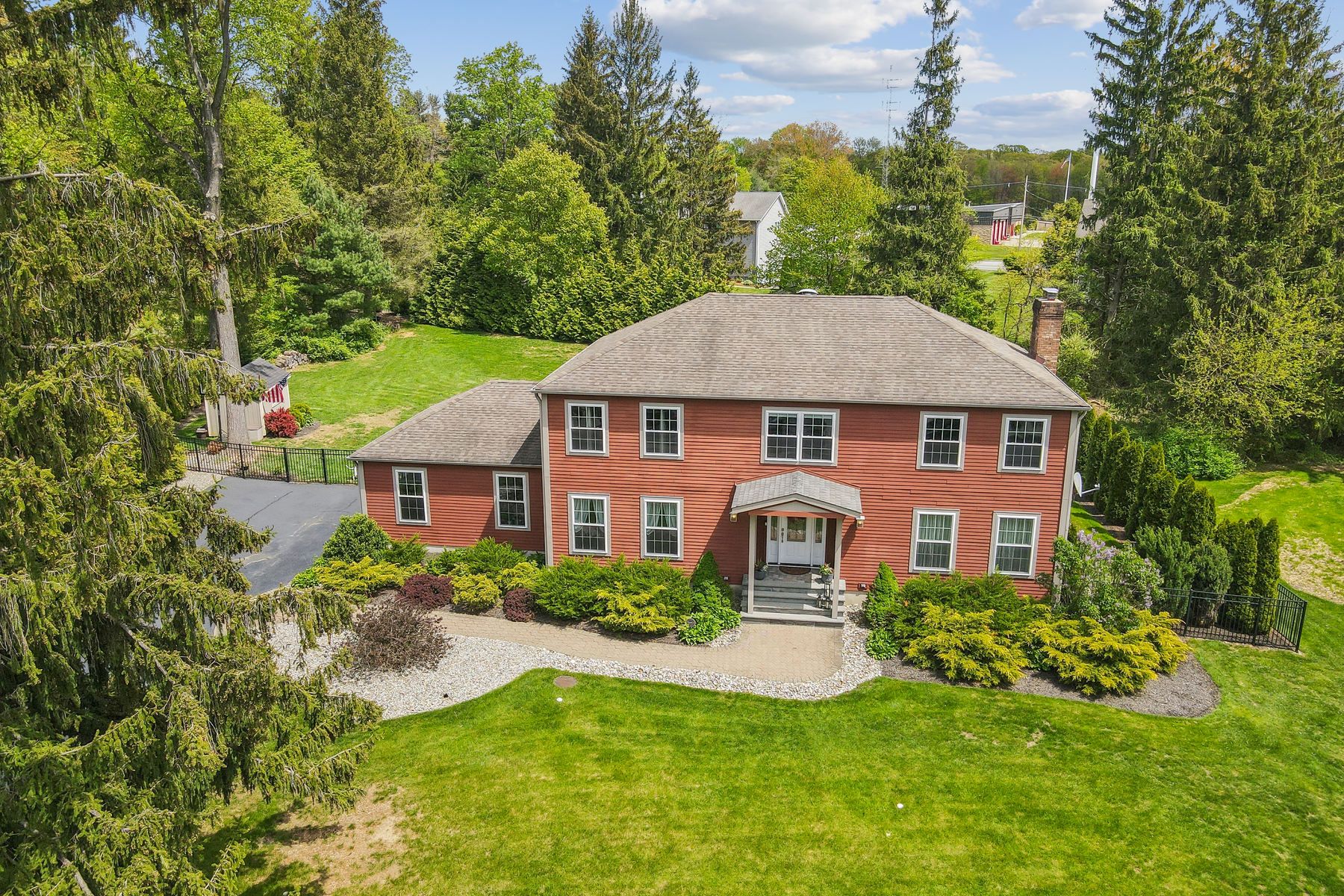 27 Wilkinson Rd 