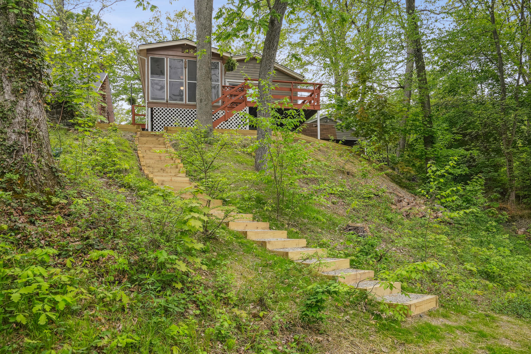 42 Pequot Trail 