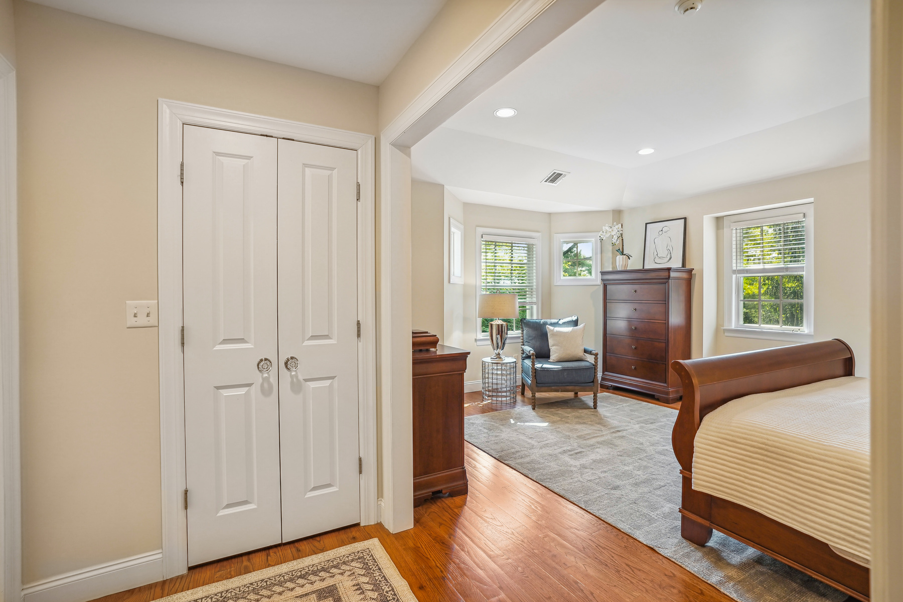 8 South Mountain Avenue, #E 