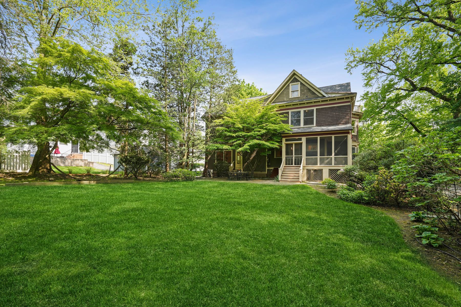 142 Lorraine Avenue 