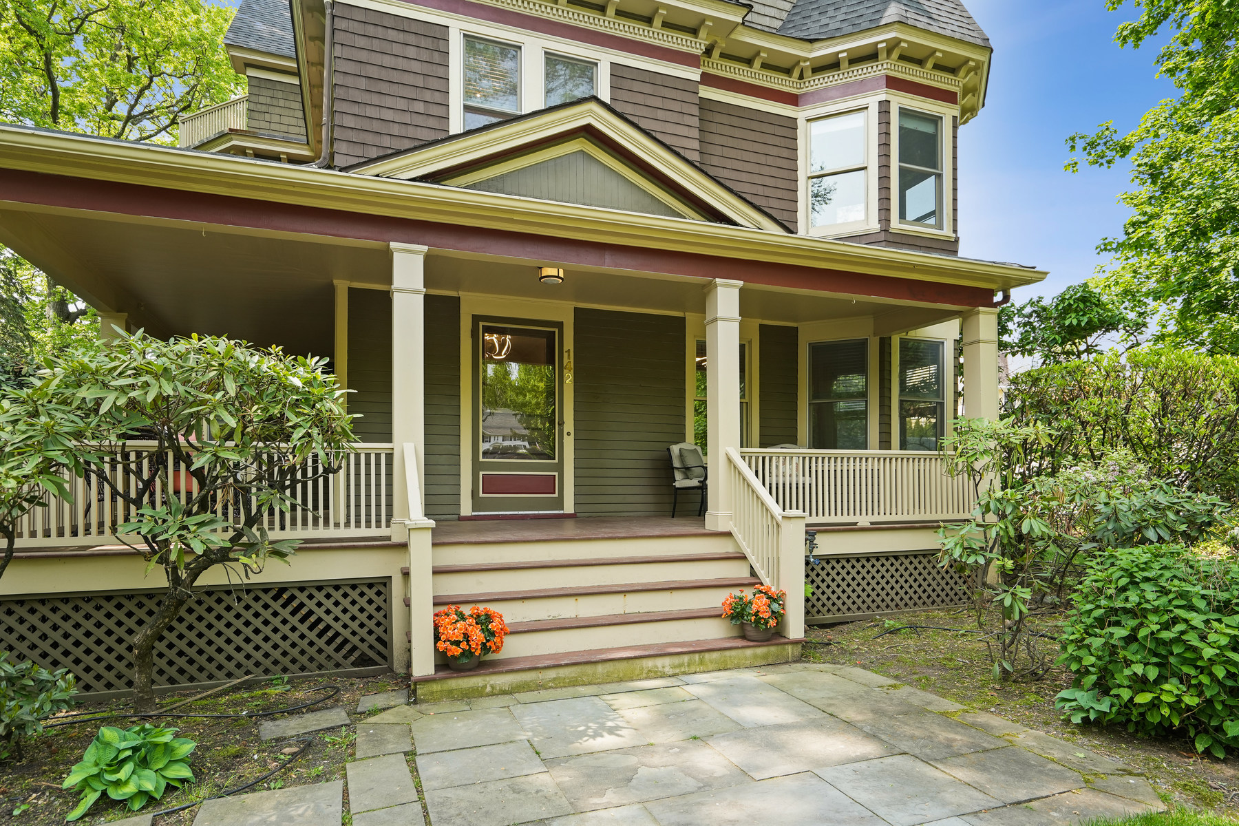 142 Lorraine Avenue 