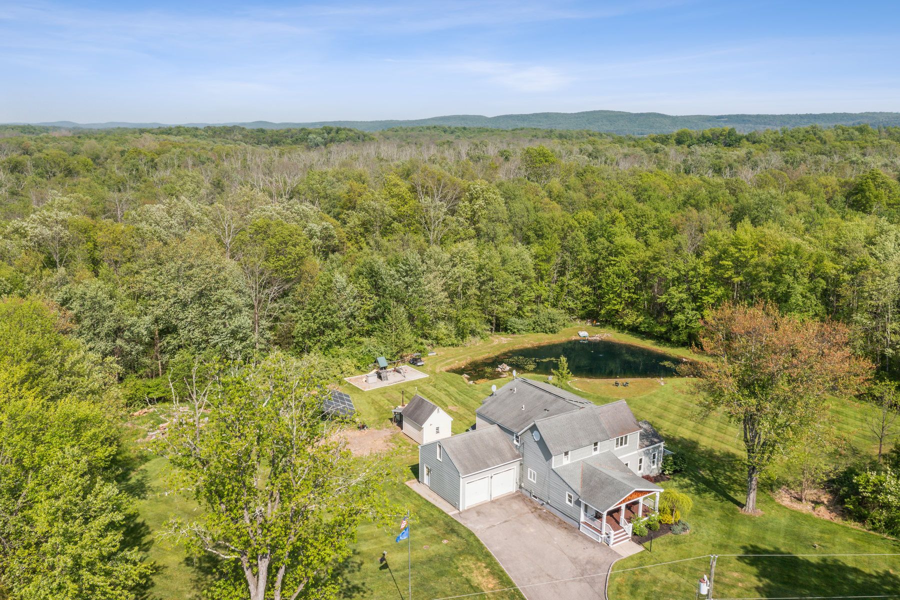 205 Bear Creek Rd 