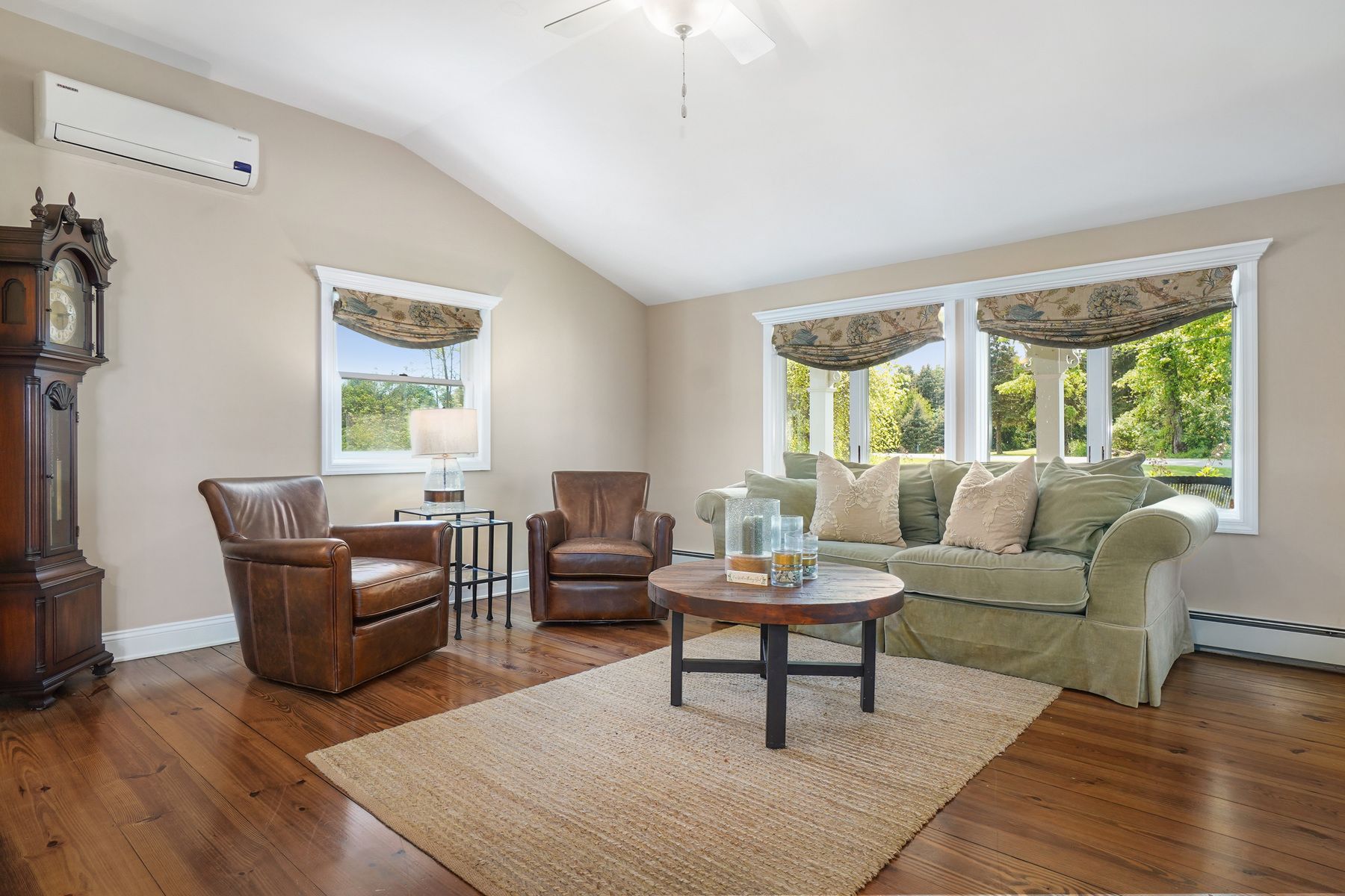 205 Bear Creek Rd 