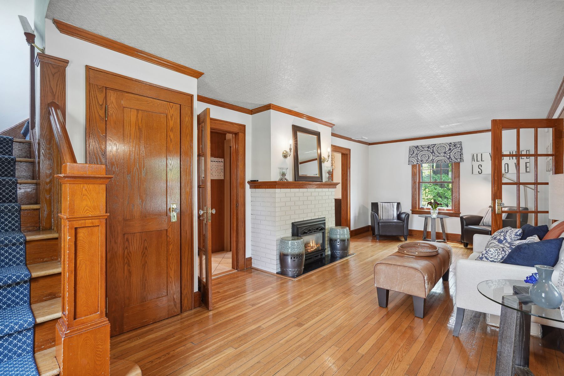 195 Greenwood Avenue 