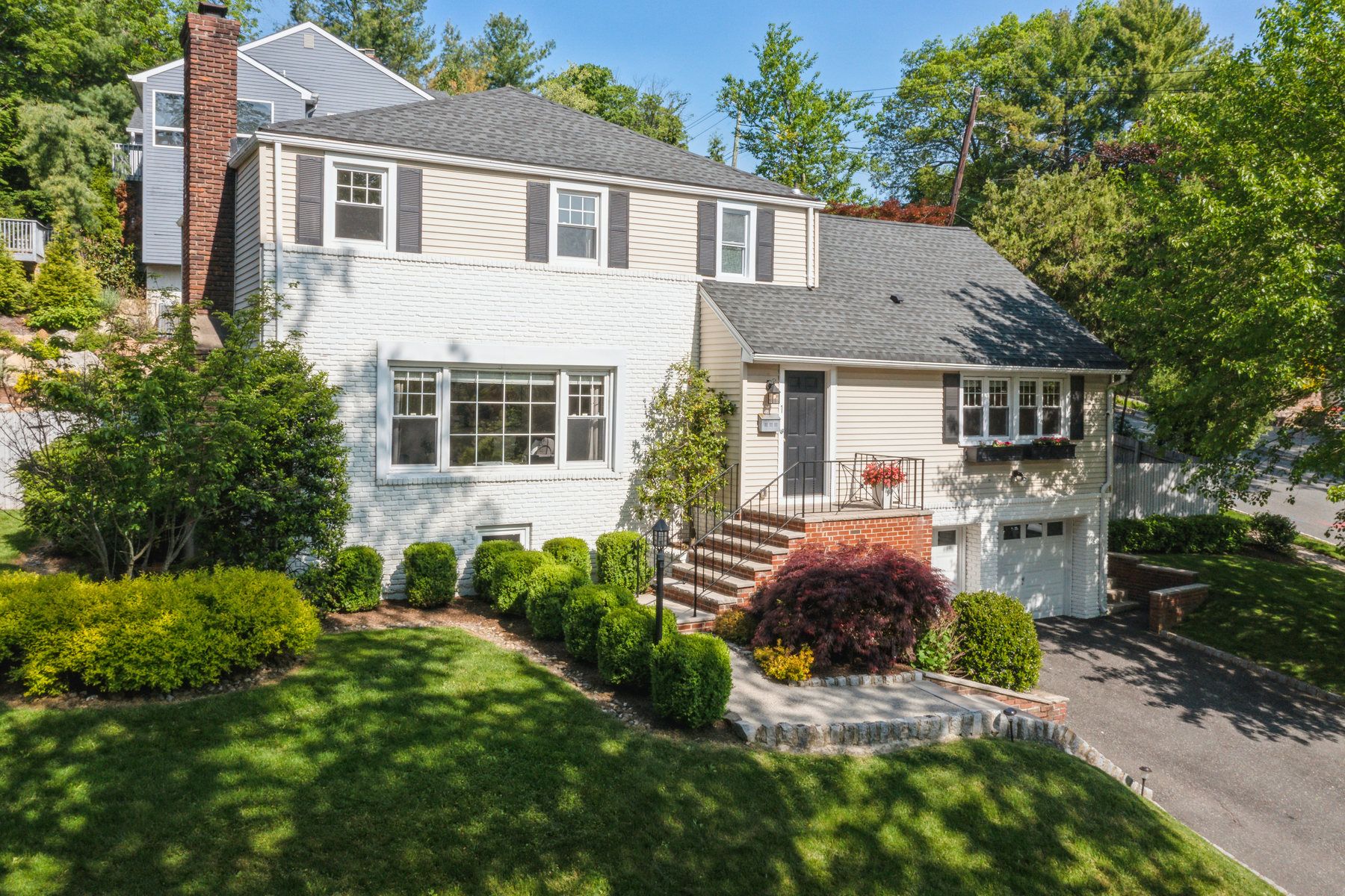1 Undercliff Terrace 
