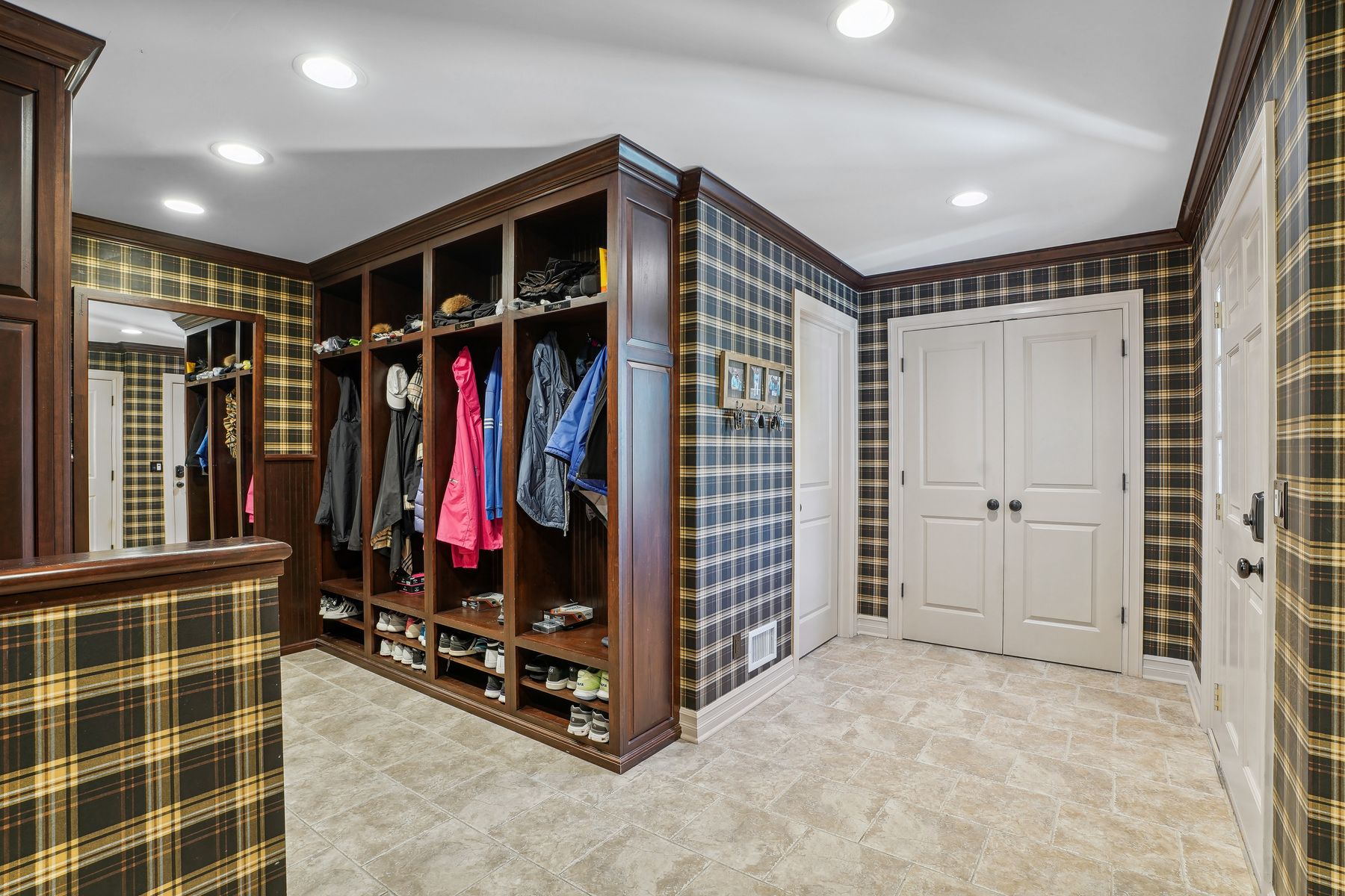 40 Westmount Drive 