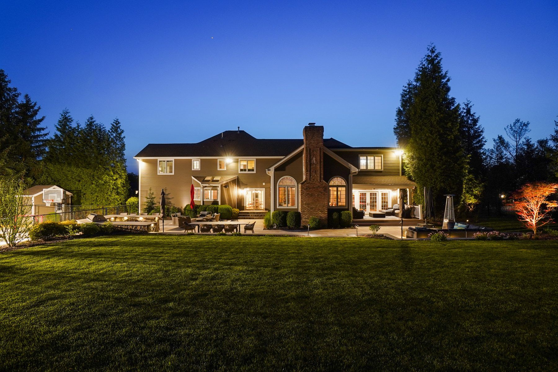 40 Westmount Drive 