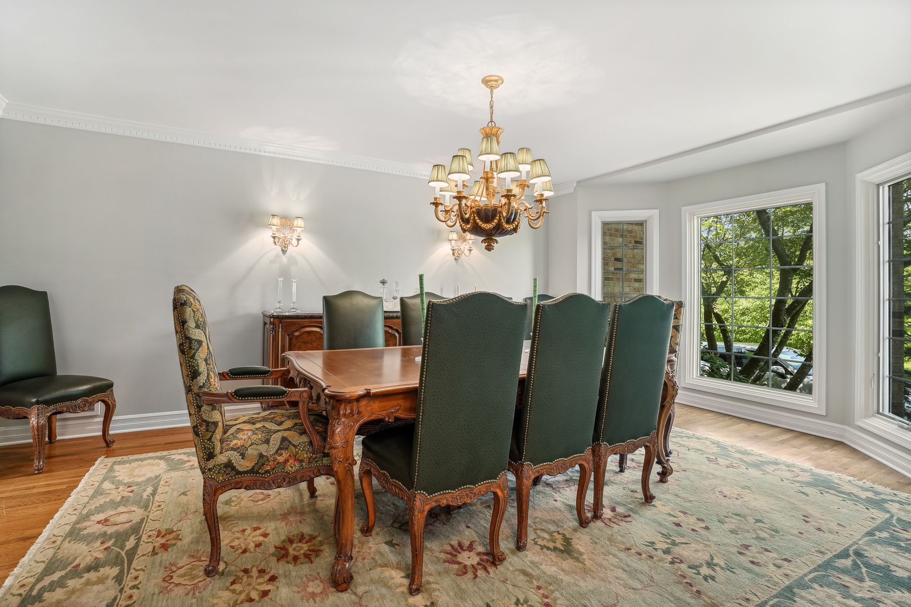 40 Westmount Drive 