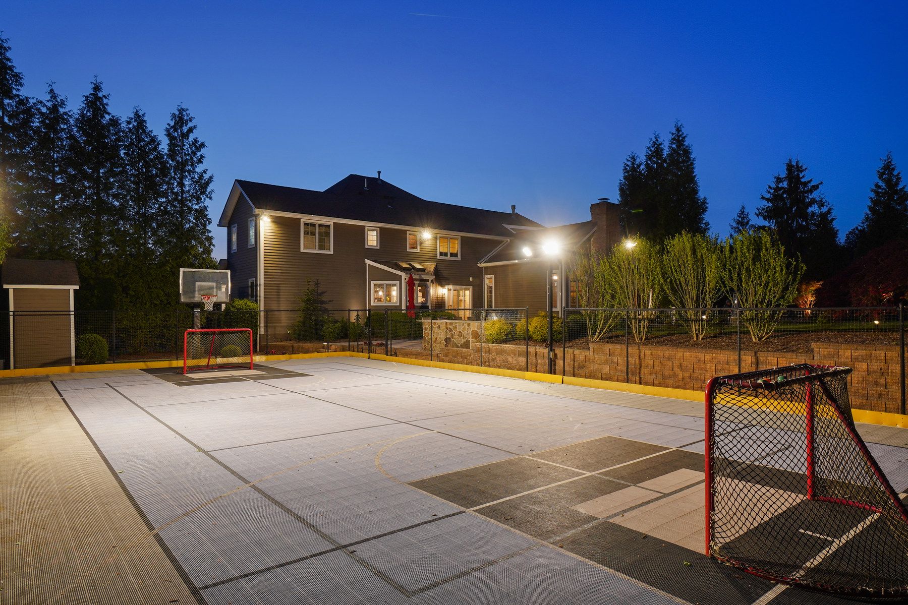 40 Westmount Drive 