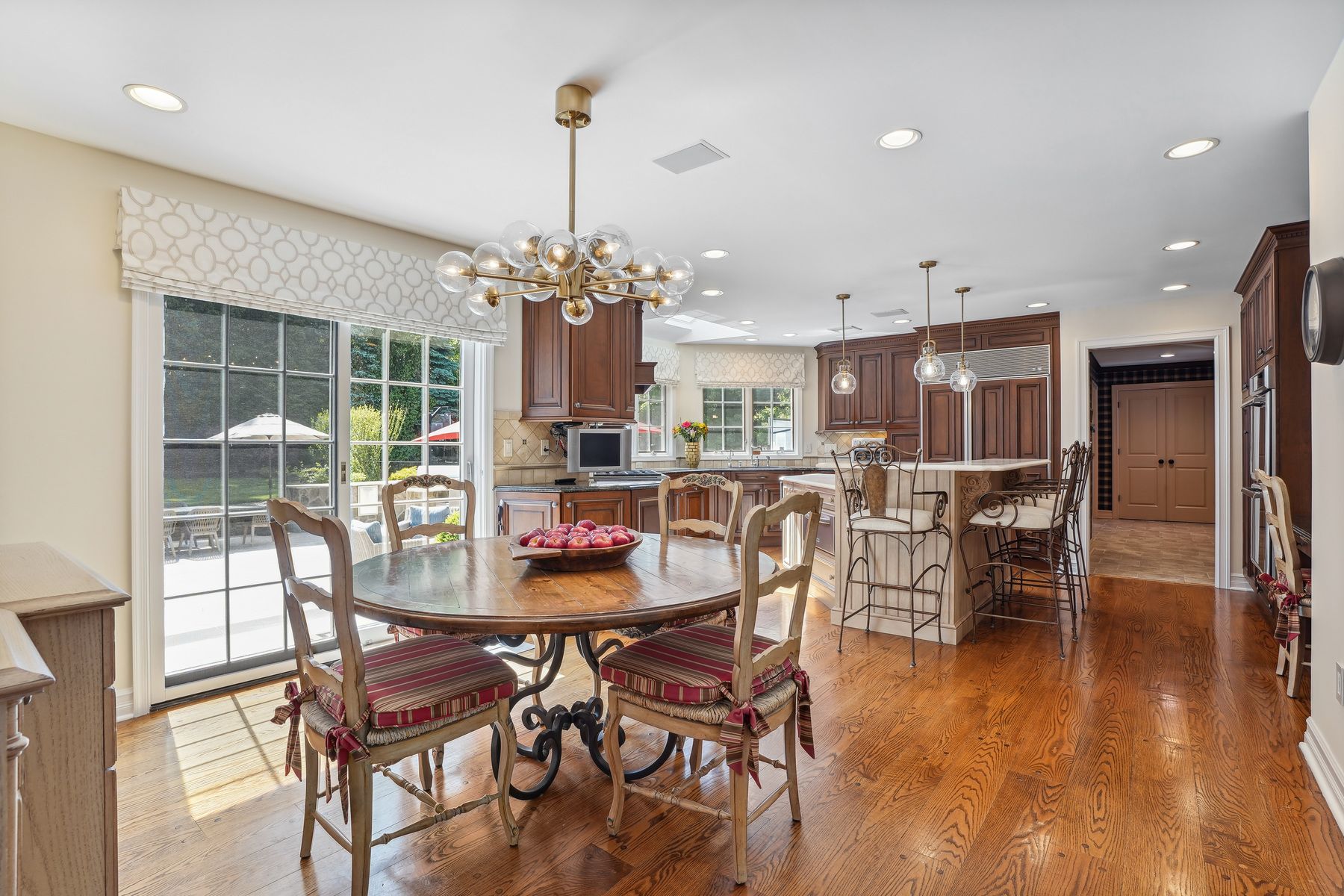 40 Westmount Drive 