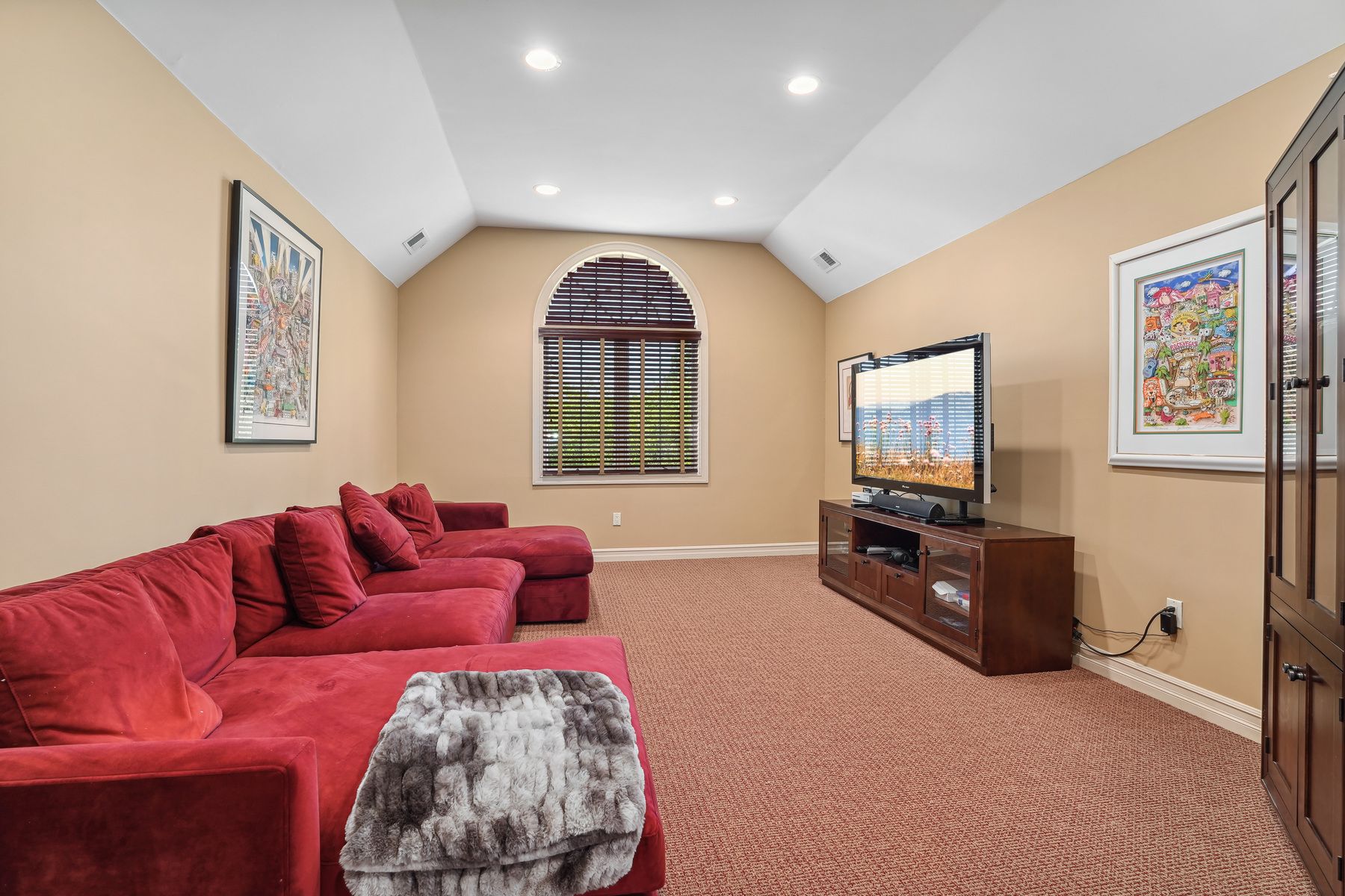 40 Westmount Drive 