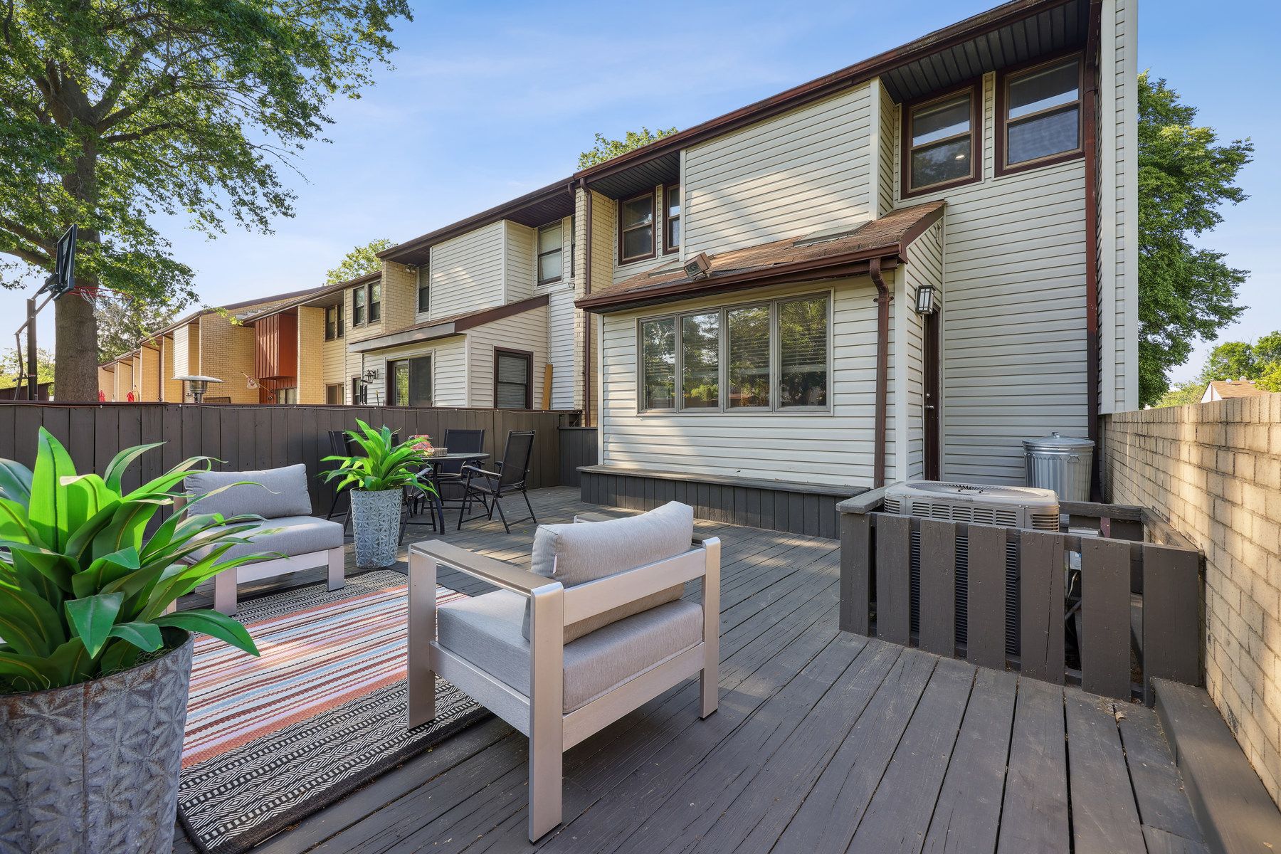525 Fairfield Road 