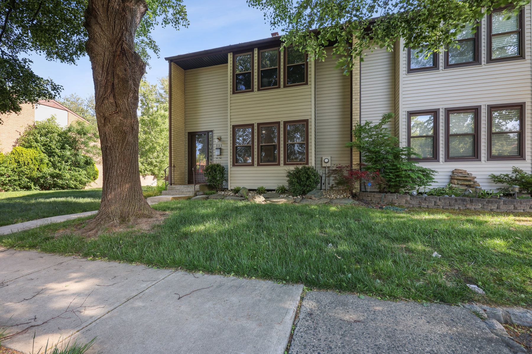525 Fairfield Road 