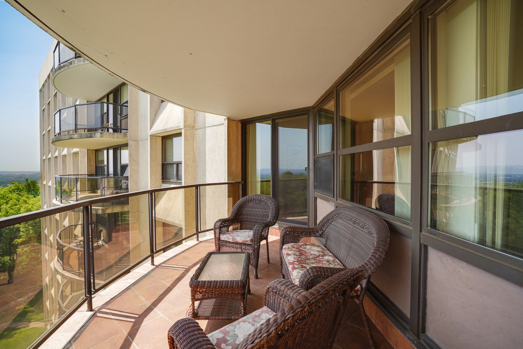2 Claridge Drive, #9AE 